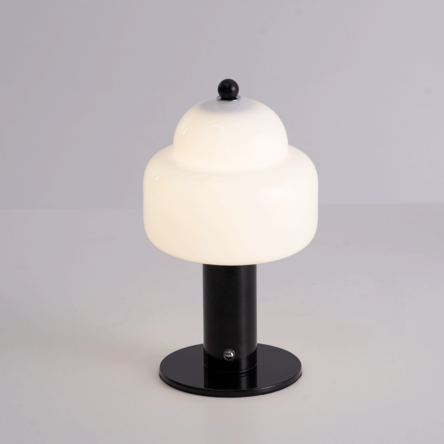 modern-drome-sculptural-glass-led-table-lamp-with-touch-switch-for-bedside-decor