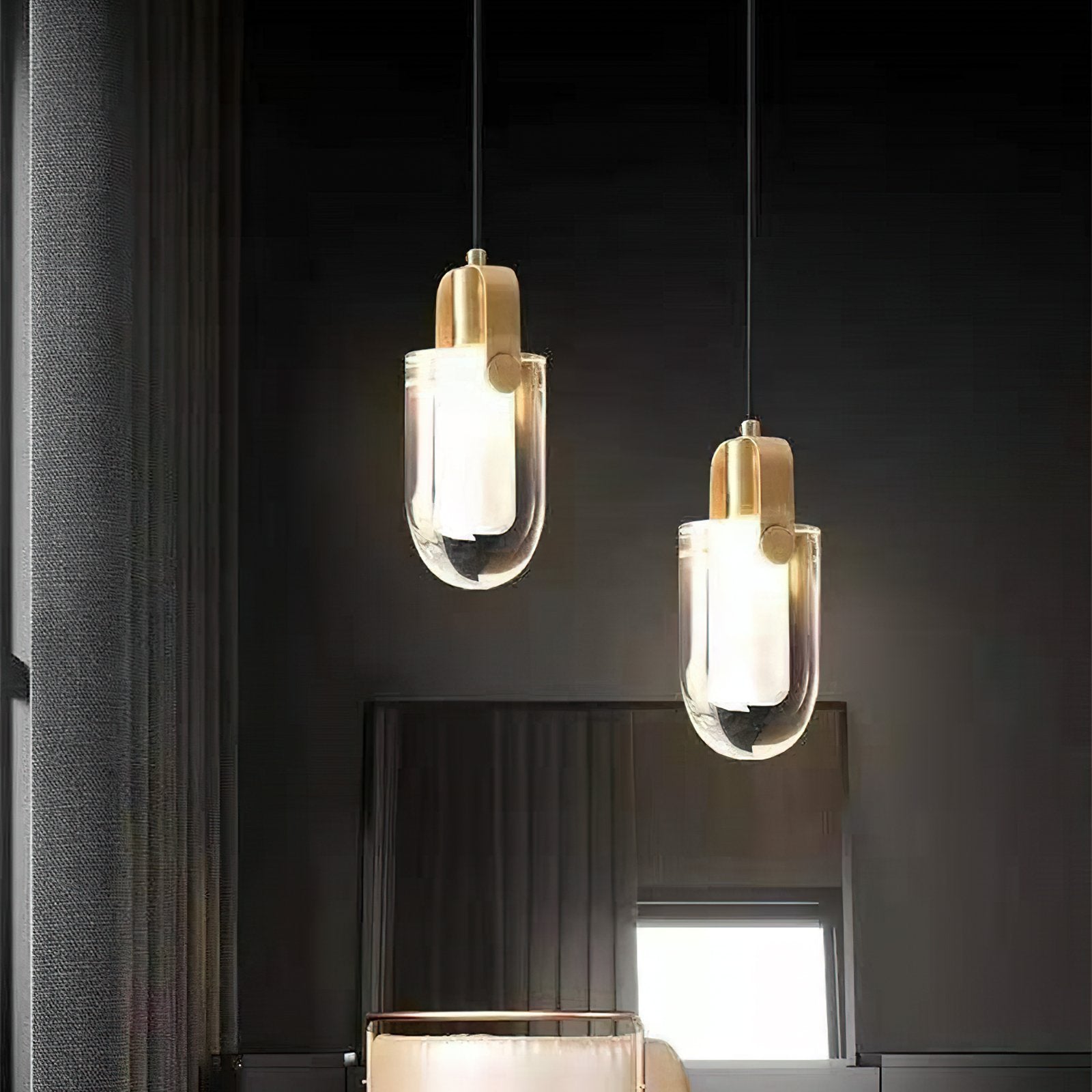 modern-oval-droplet-crystal-pendant-light-with-gold-brass-finish-for-luxury-dining-and-bedroom