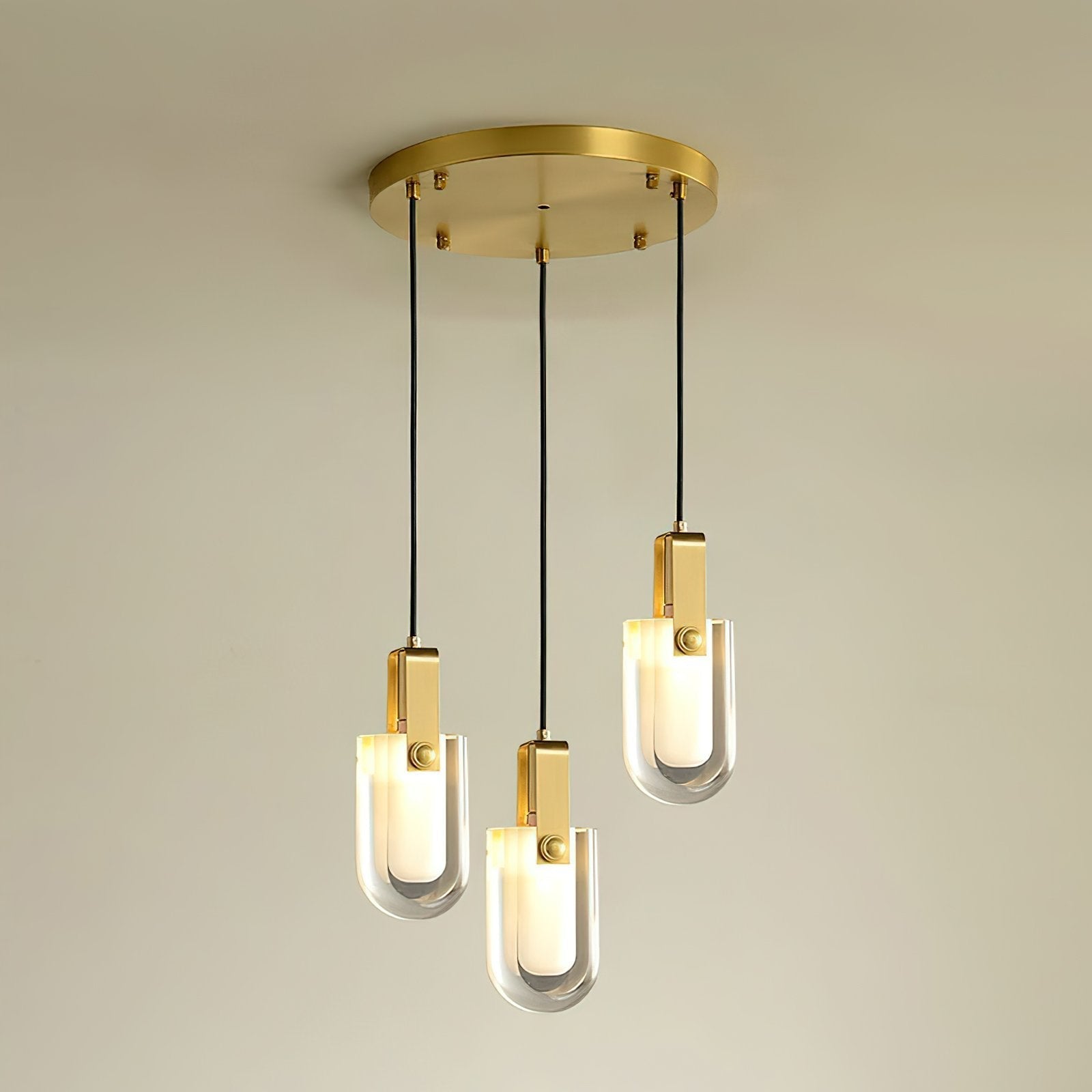 modern-oval-droplet-crystal-pendant-light-with-gold-brass-finish-for-luxury-dining-and-bedroom