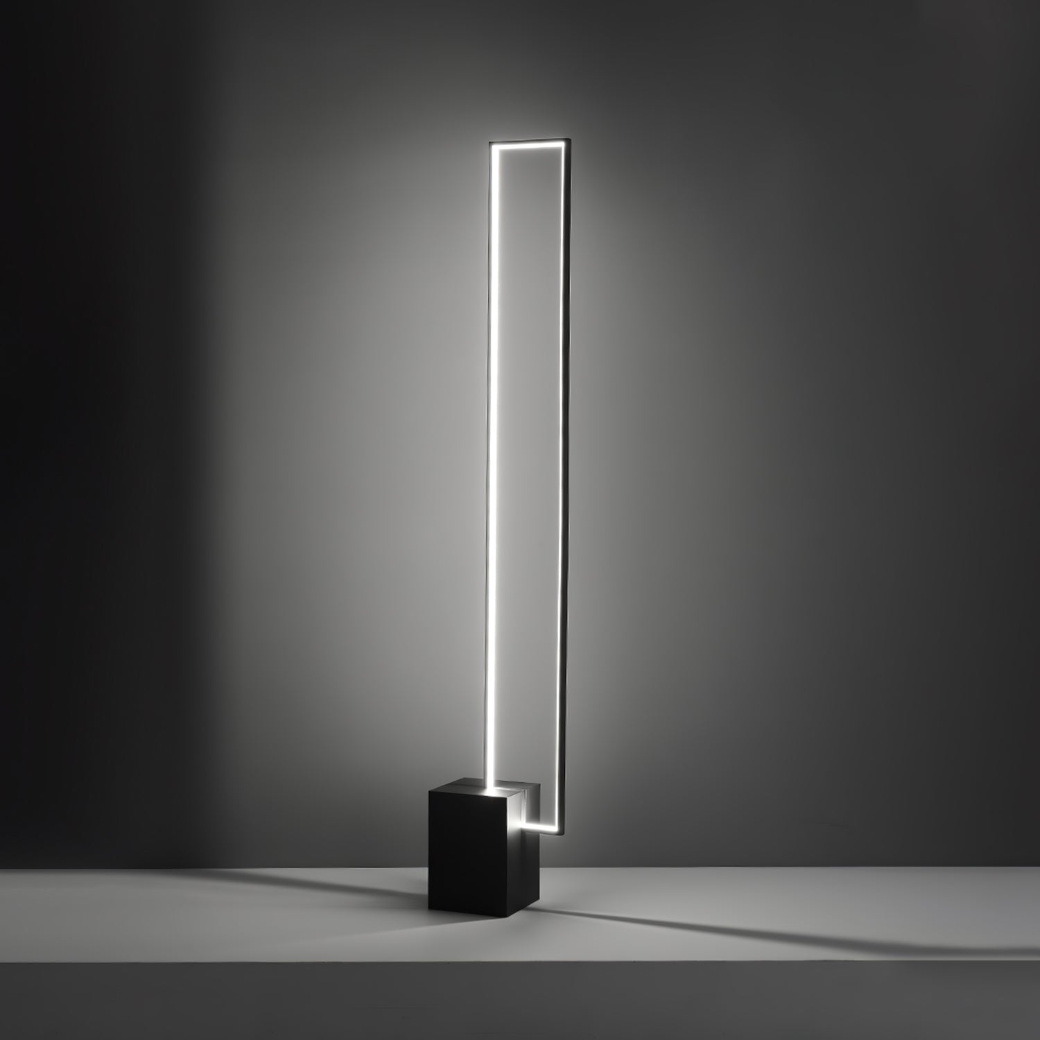 Minimalist Linear LED Standing Floor Lamp for Modern Living Room and Bedroom Reading
