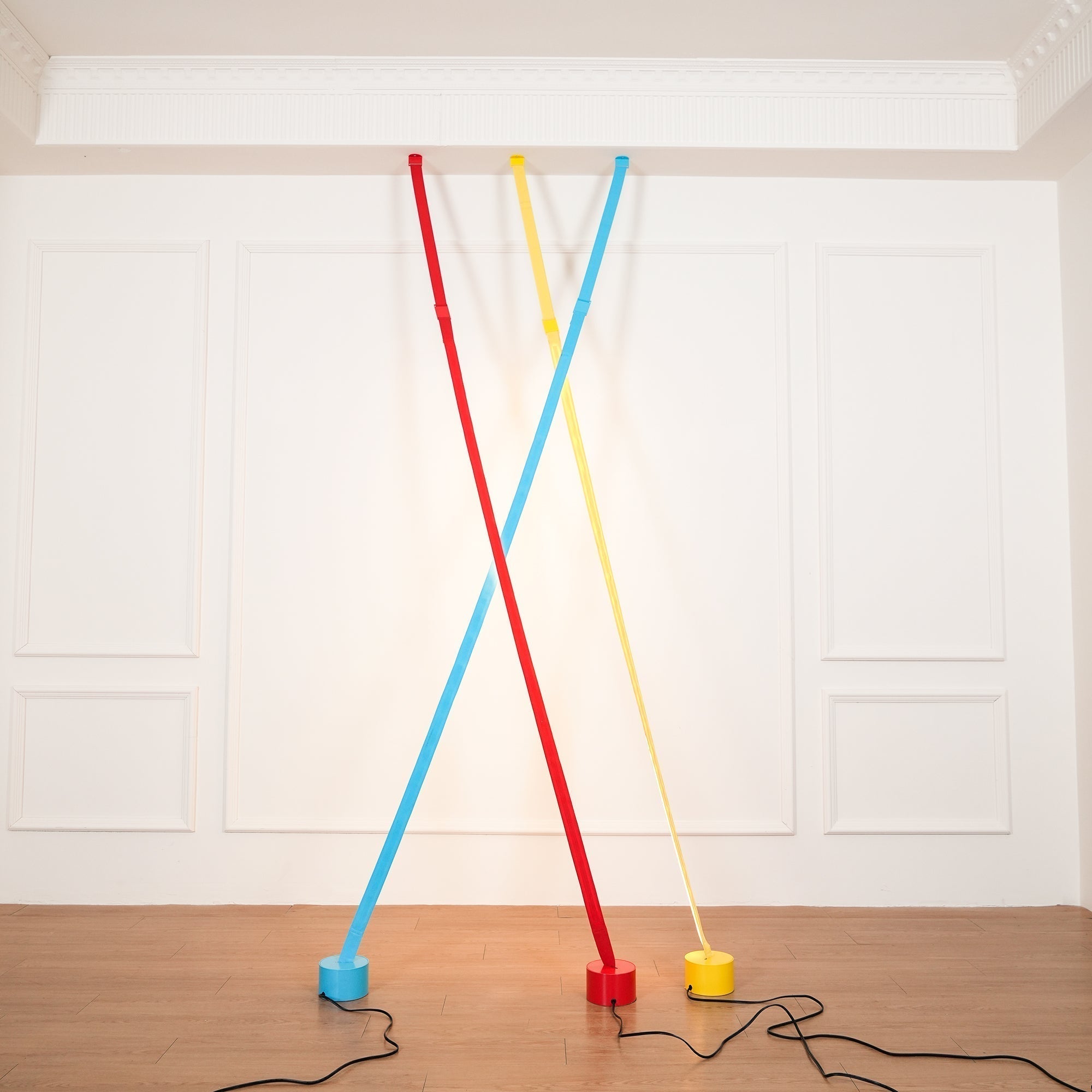 Modern Flexible Textile Floor to Ceiling LED Lamp Tension Based Adjustable Strip Lighting