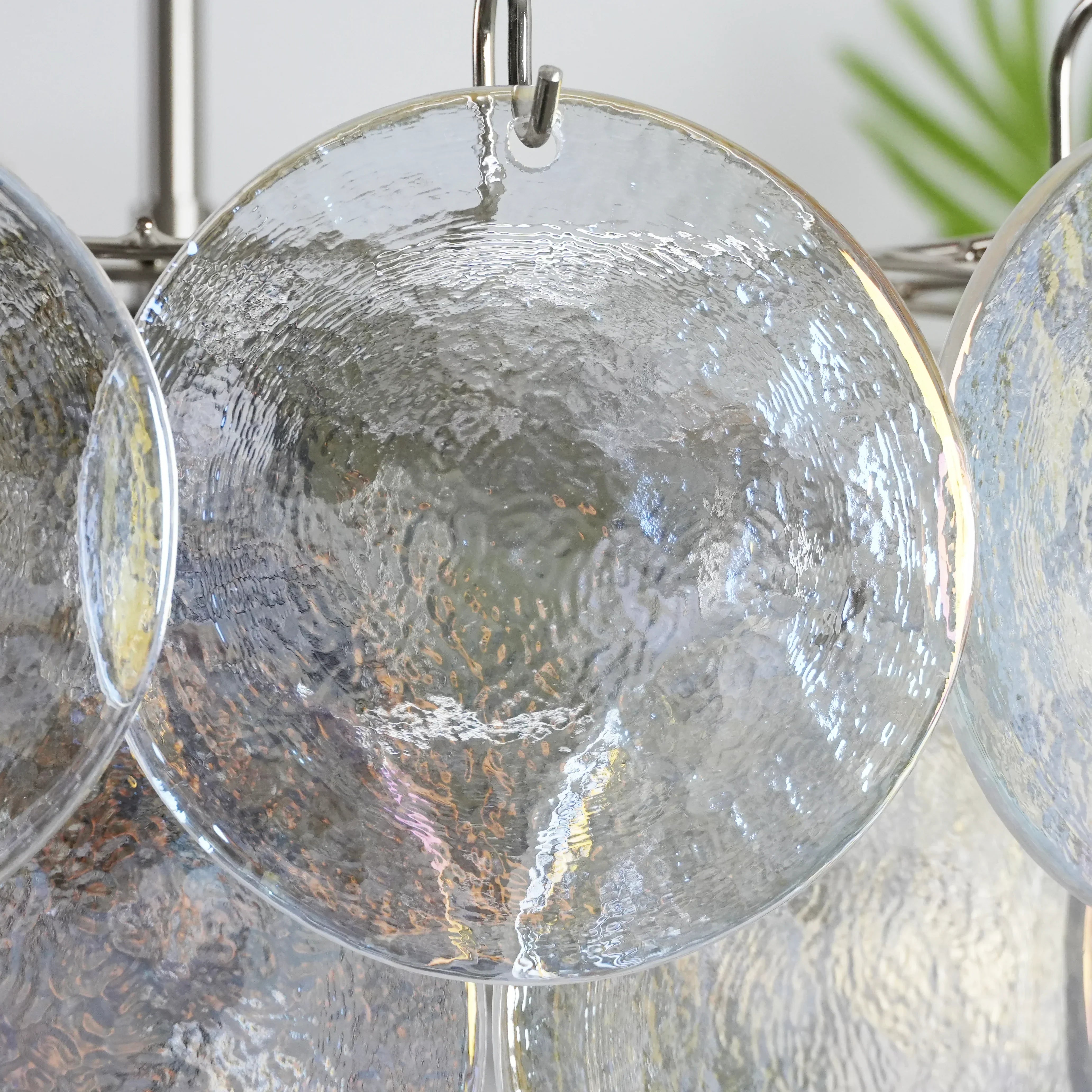 murano-style-iridescent-glass-disc-chandelier-elegant-modern-round-pendant-light