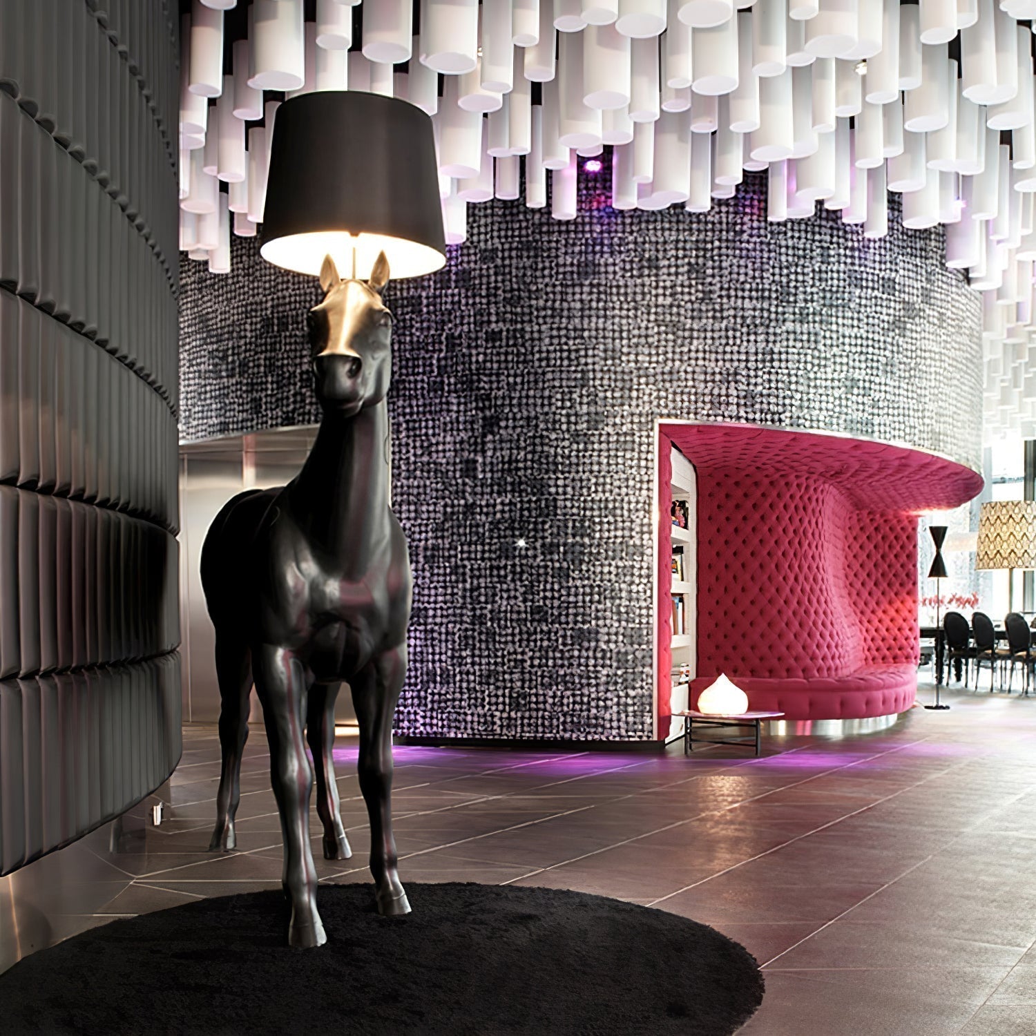 Artistic Horse Statue Standing Lamp Modern Black Sculptural Floor Light Fixture