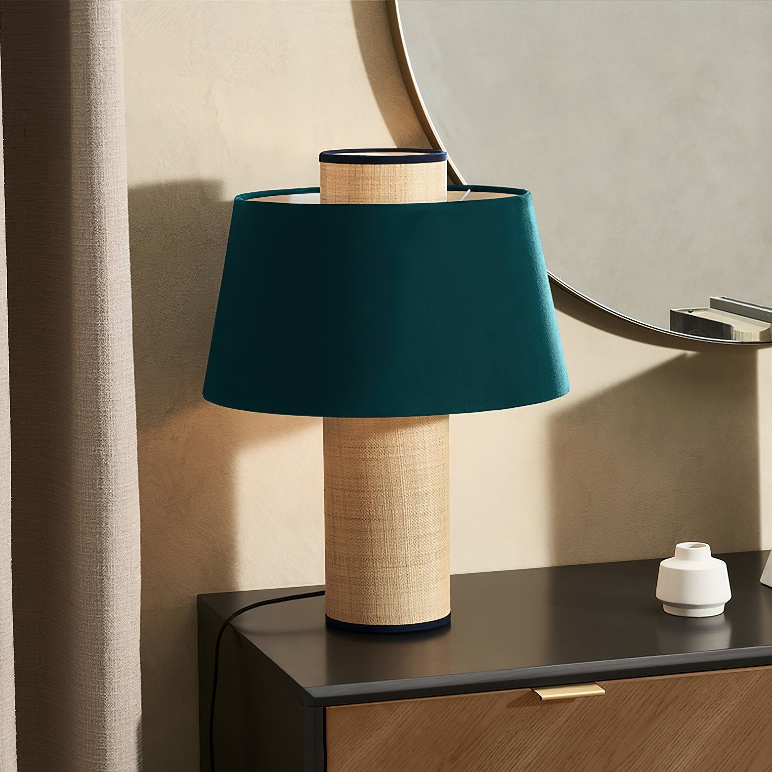 modern-fabric-drum-column-table-lamp-for-bedroom-and-living-room-lighting