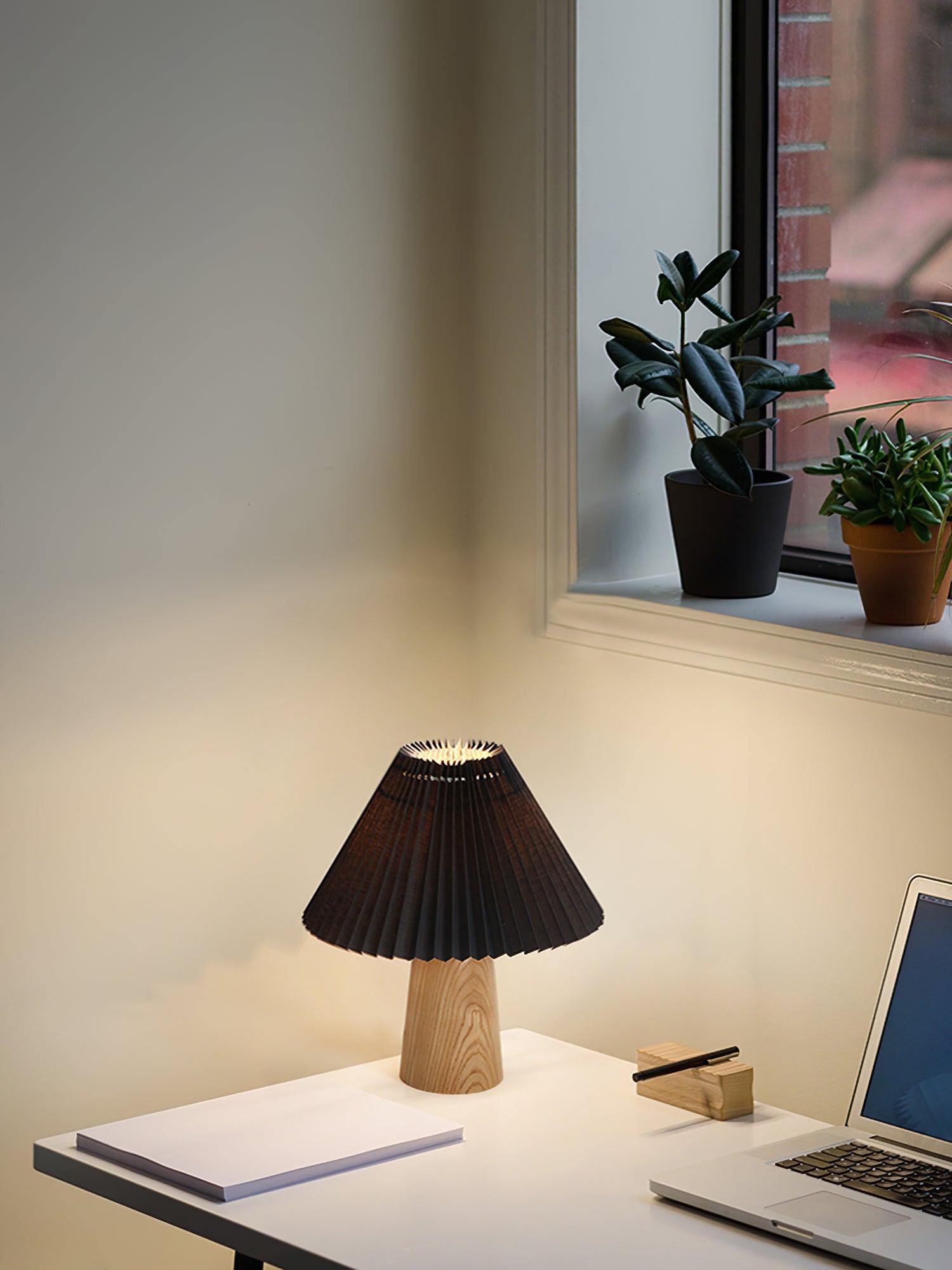 Pleated Fabric Shade Table Lamp with Wooden Base Modern Bedside Light for Living Room