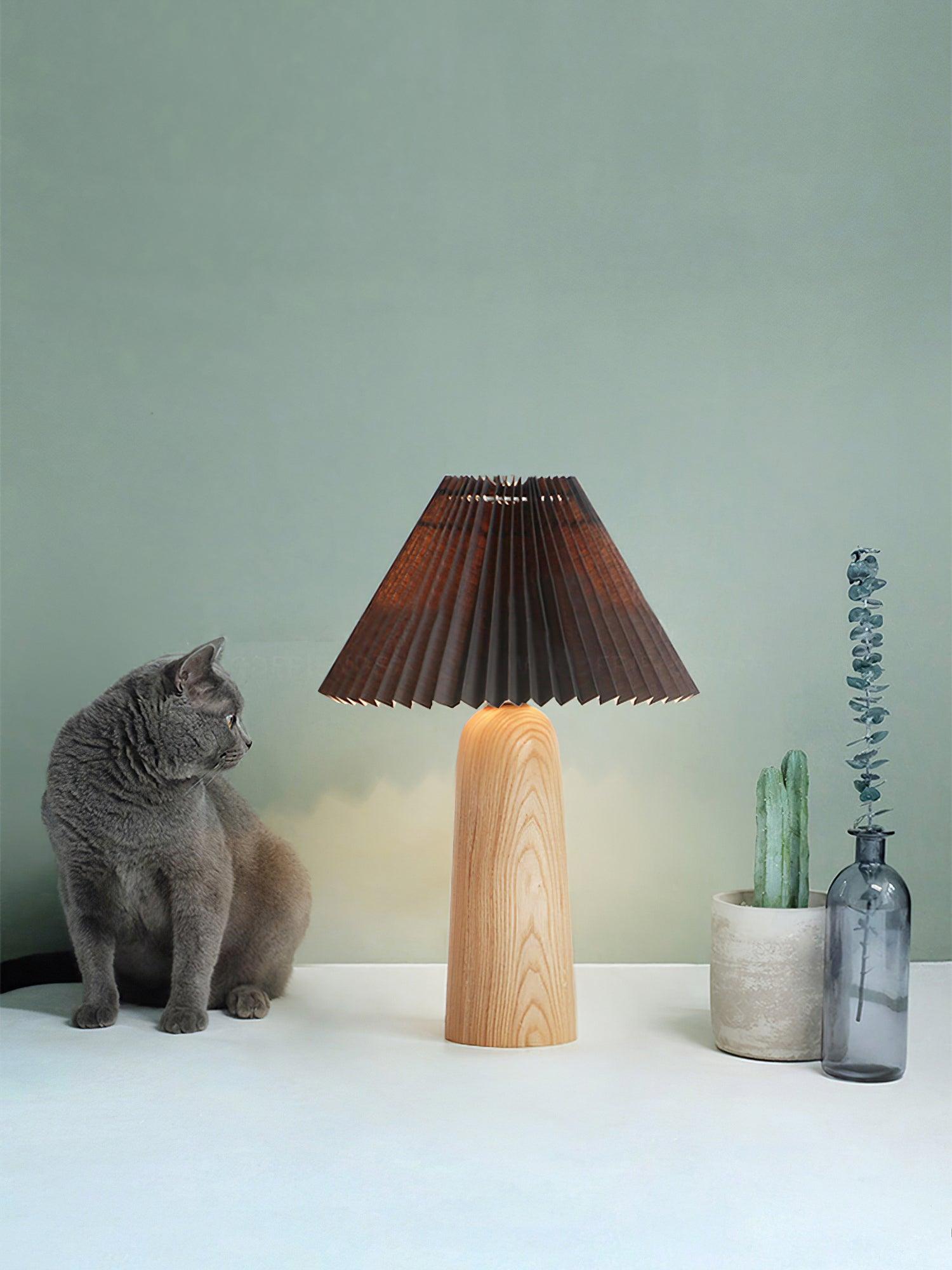 Pleated Fabric Shade Table Lamp with Wooden Base Modern Bedside Light for Living Room