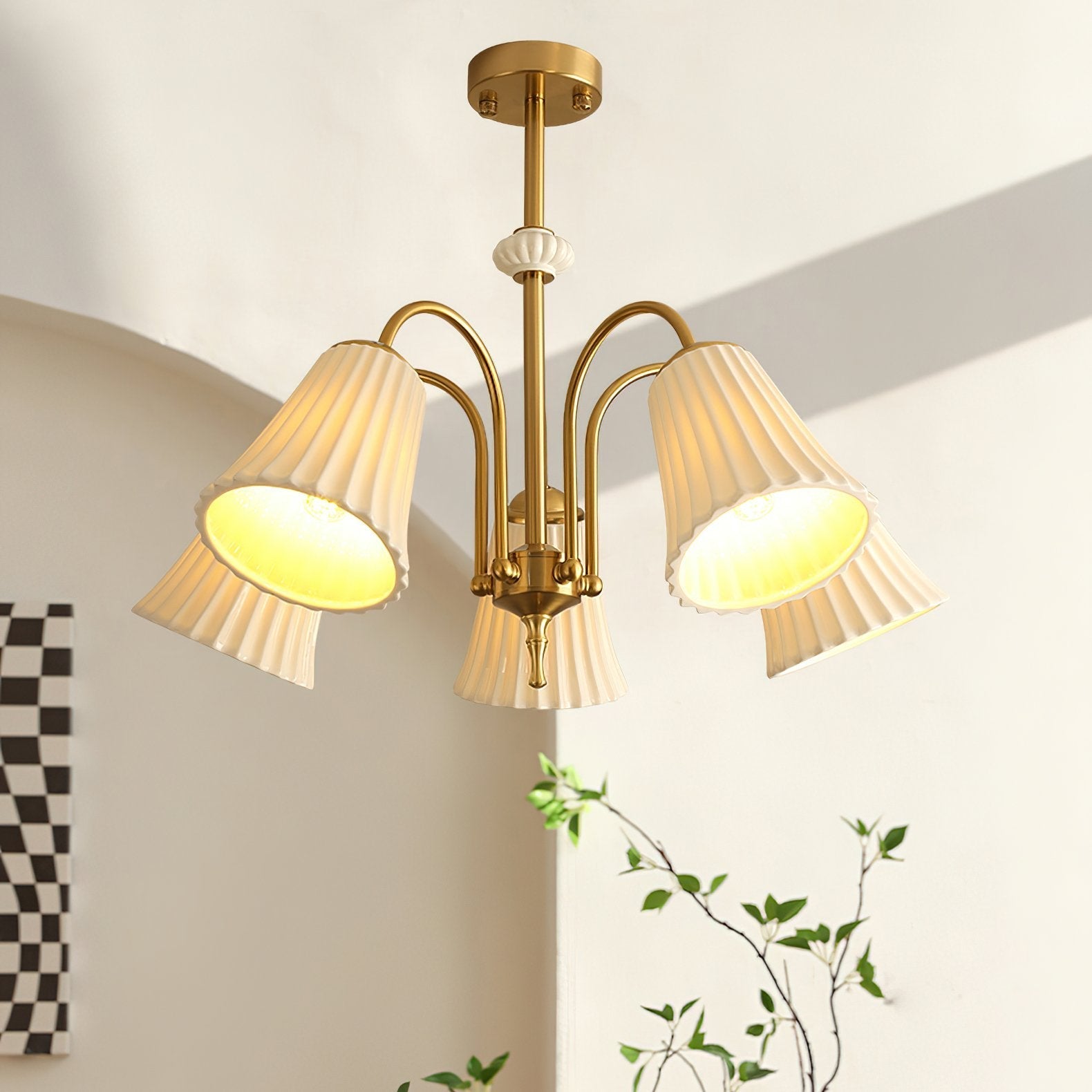 modern-ceramic-flower-cup-chandelier-with-brass-finish-elegant-pendant-ceiling-lighting