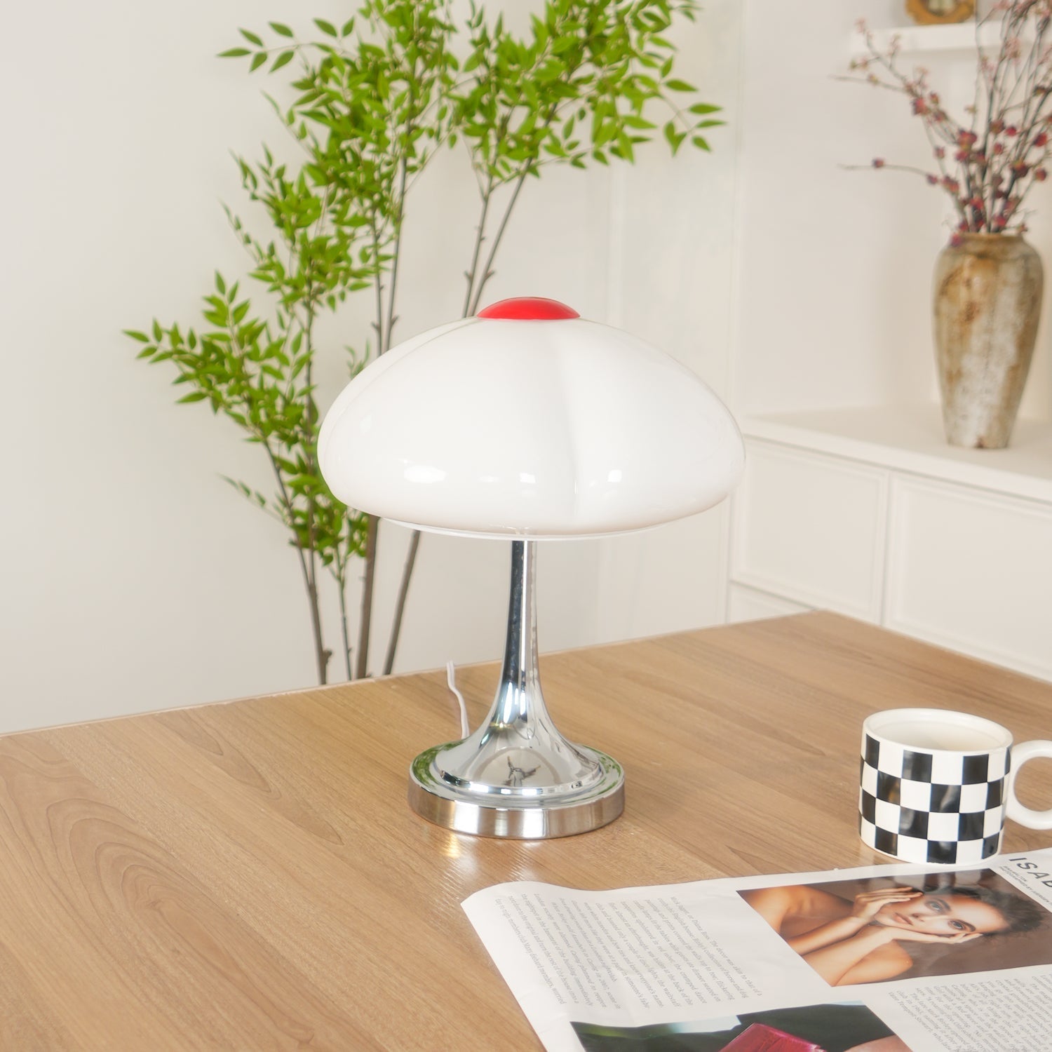 Modern Flower Petal Glass Table Lamp Contemporary Chrome Accent Light for Bedroom and Living Room