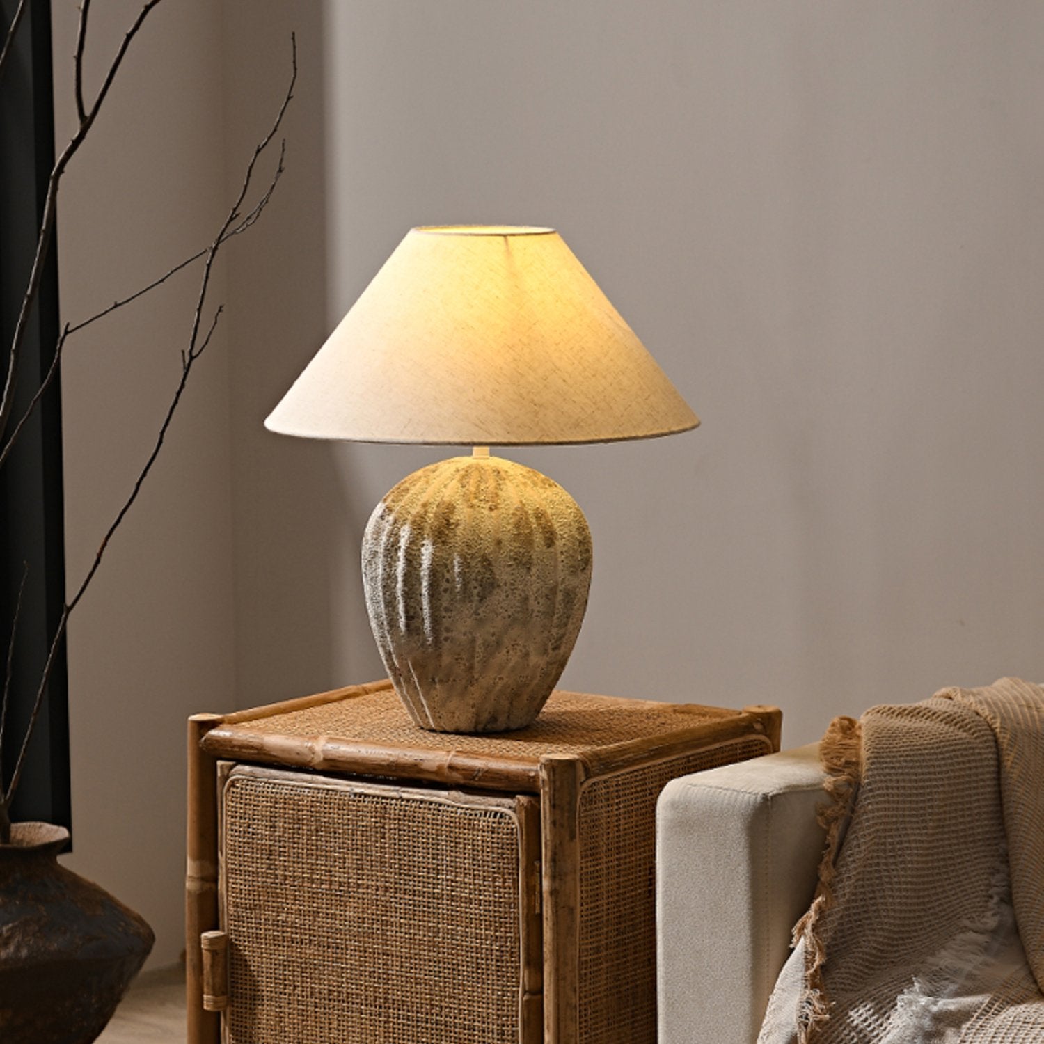 modern-bulbous-ceramic-table-lamp-with-pleated-fluted-texture-and-fabric-shade