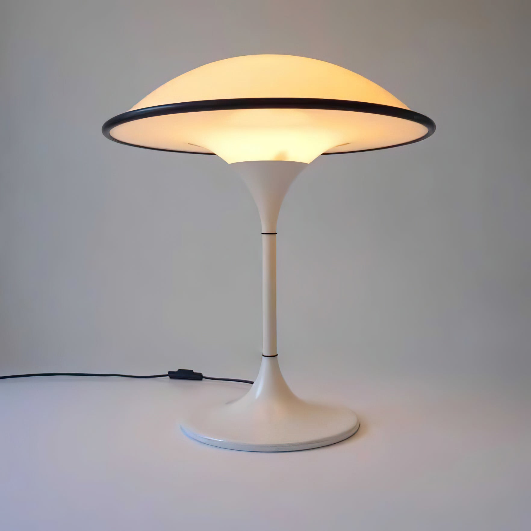 Modern Fontana Dome Table Lamp Retro Minimalist Metal Desk Light for Bedroom Office Living Room