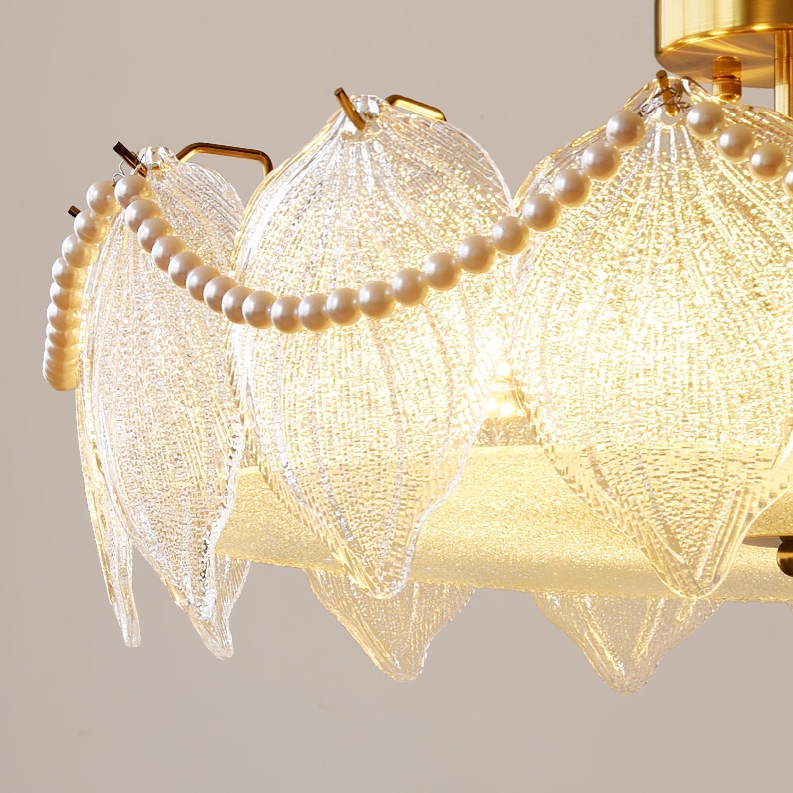 elegant-french-style-pearl-glass-chandelier-for-luxury-home-decor