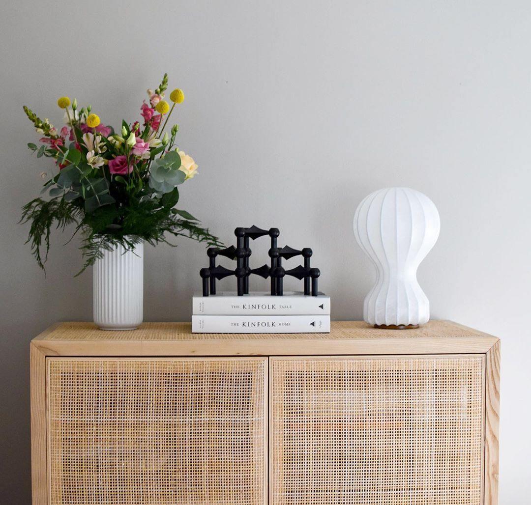 Modern Resin Cocoon Table Lamp Hot Air Balloon Style Soft Diffused Glow Bedside Lighting