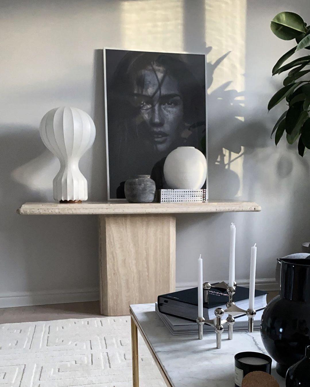 Modern Resin Cocoon Table Lamp Hot Air Balloon Style Soft Diffused Glow Bedside Lighting
