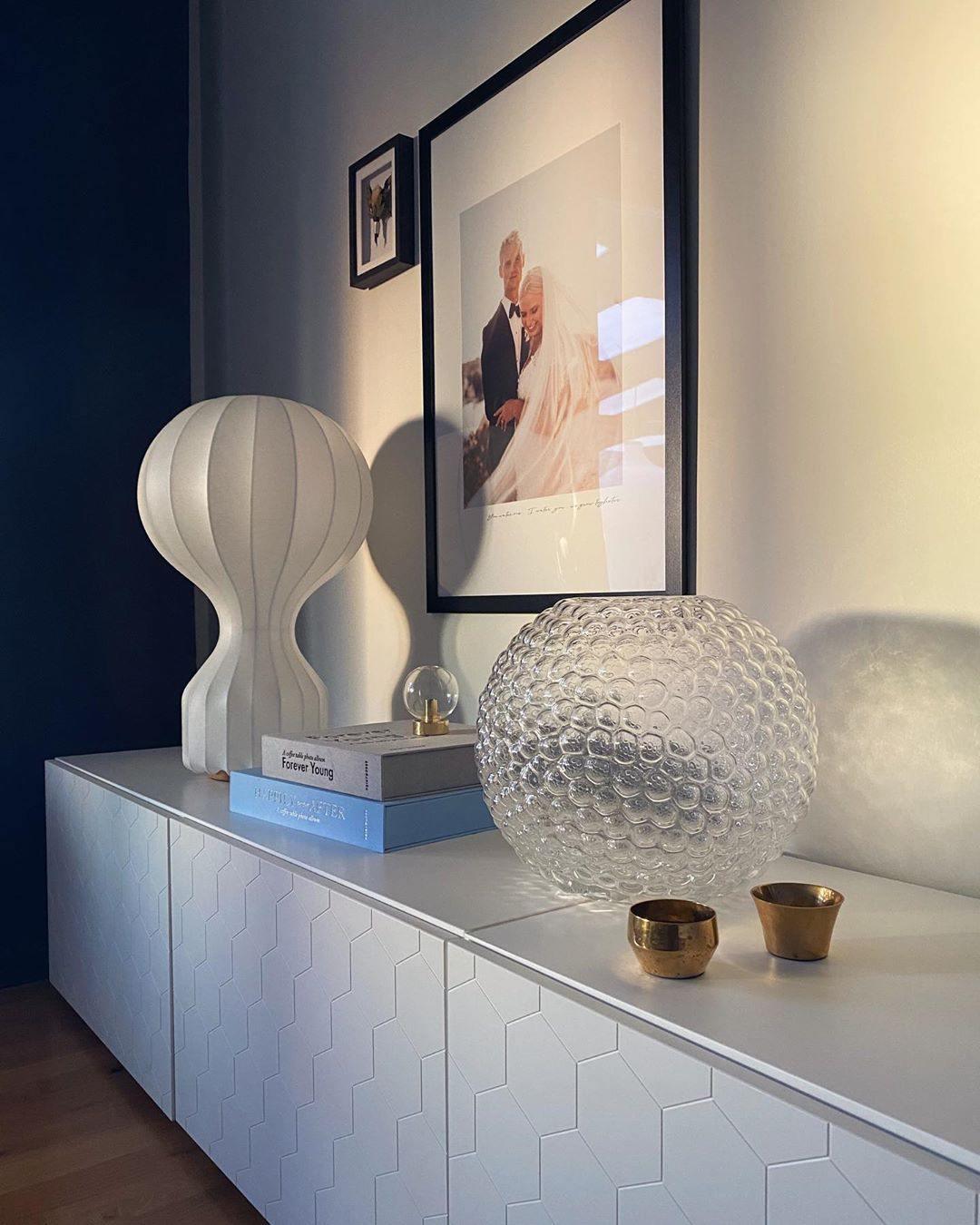 Modern Resin Cocoon Table Lamp Hot Air Balloon Style Soft Diffused Glow Bedside Lighting