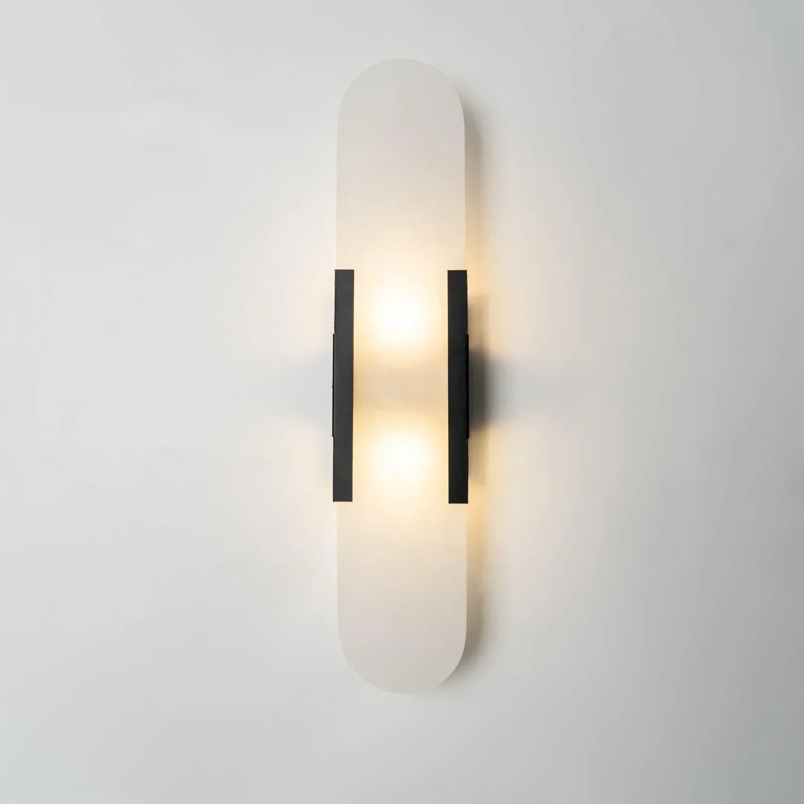 modern-elongated-alabaster-wall-sconce-luxury-natural-stone-led-light