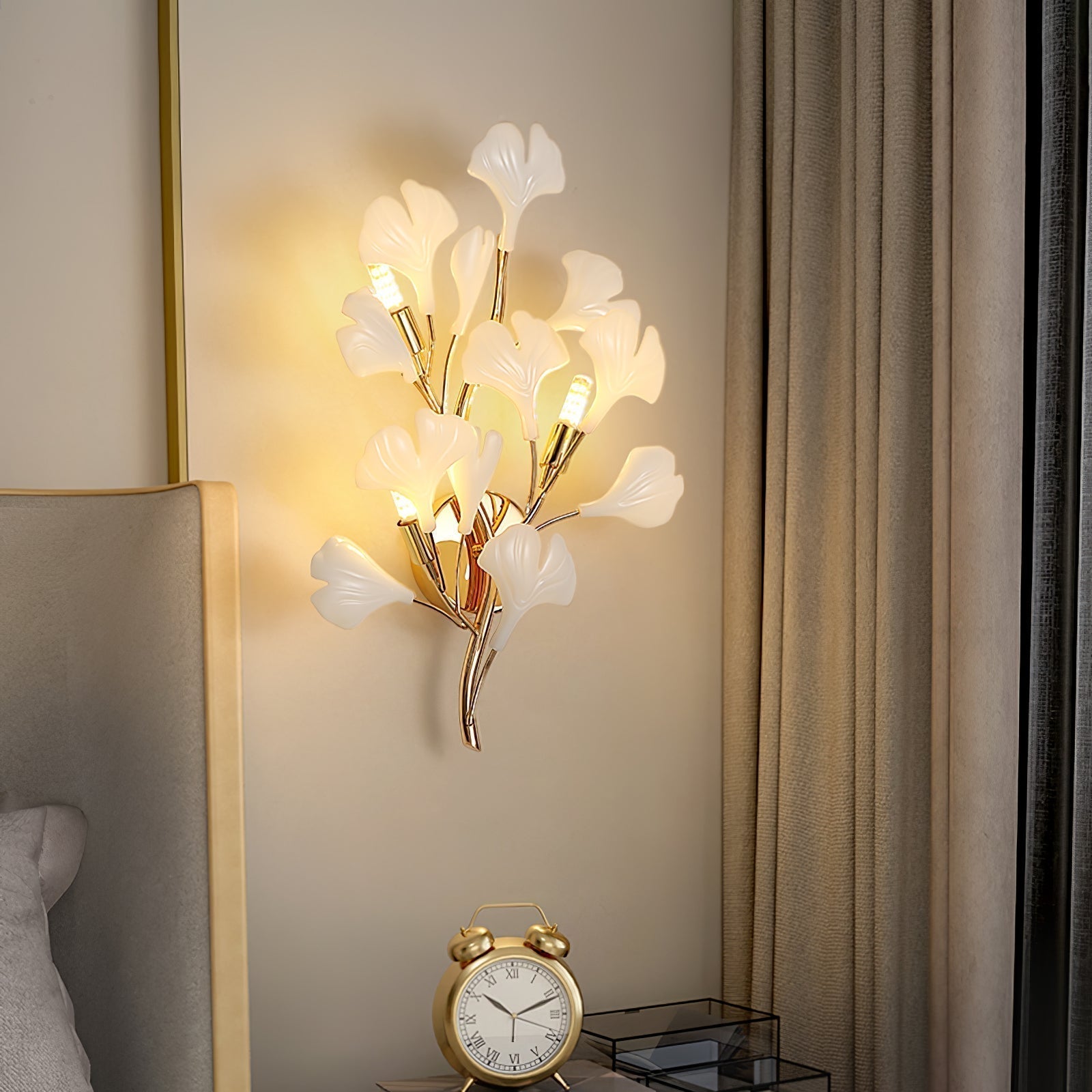 Elegant Gold and White Ginkgo Leaf Wall Sconce Indoor Ceramic Accent Lighting