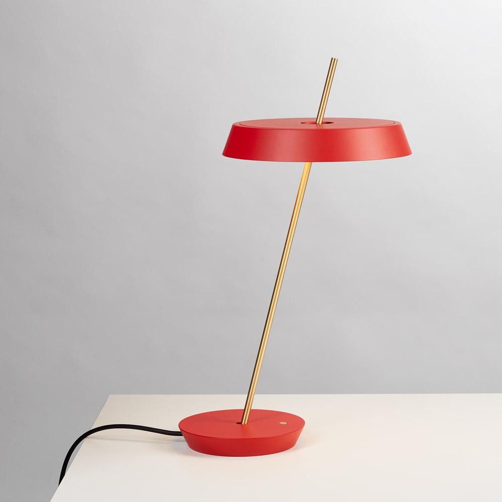 modern-giro-minimalist-led-desk-lamp-with-adjustable-dual-tilt-and-touch-dimming