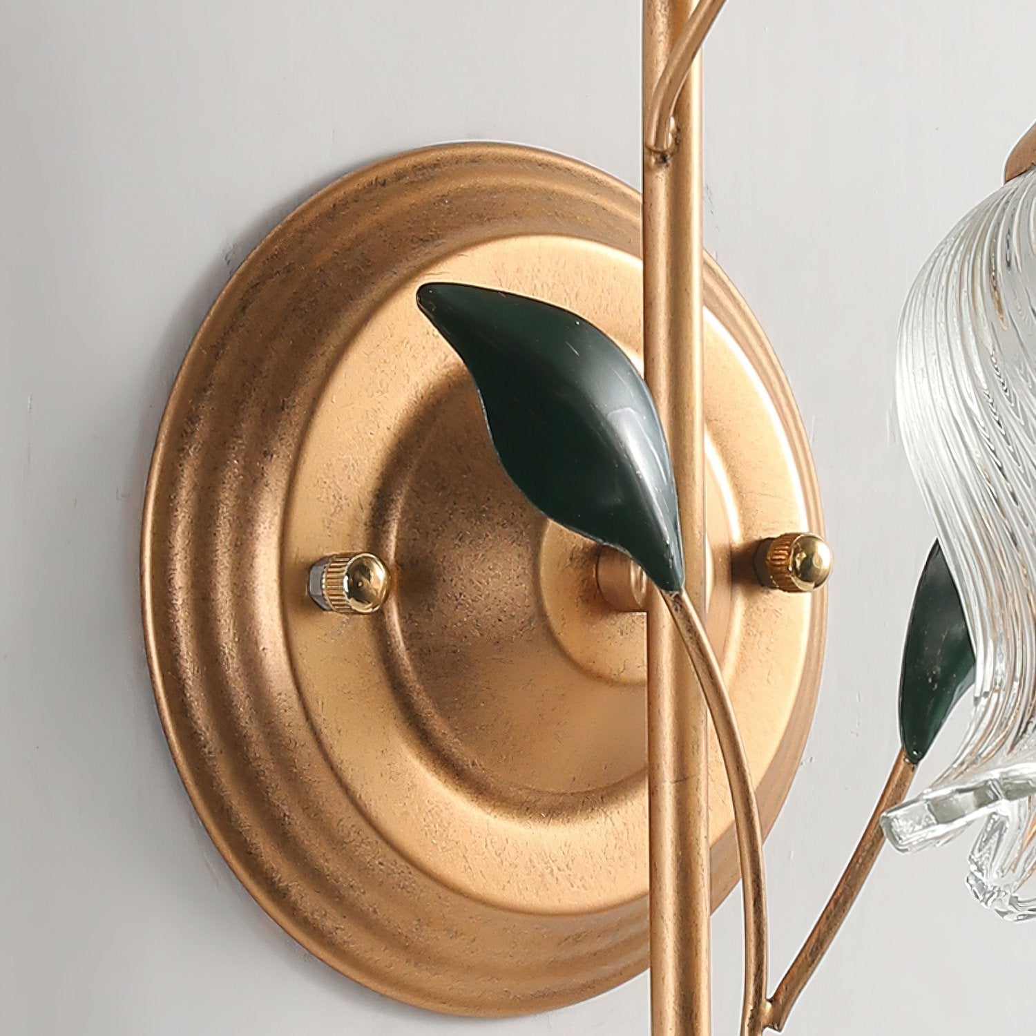 elegant-green-leaf-floral-sconce-wall-light-with-glass-petal-and-crystal-accents