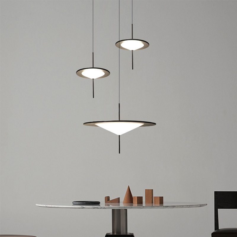 modern-minimalist-integrated-led-pendant-light-with-dual-layer-disc-shade