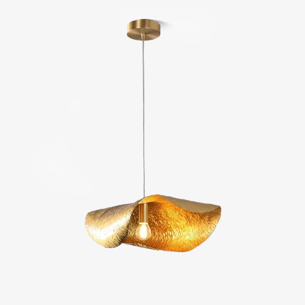 handcrafted-hammered-brass-pendant-lamp-for-modern-kitchen-island-and-elegant-dining-room