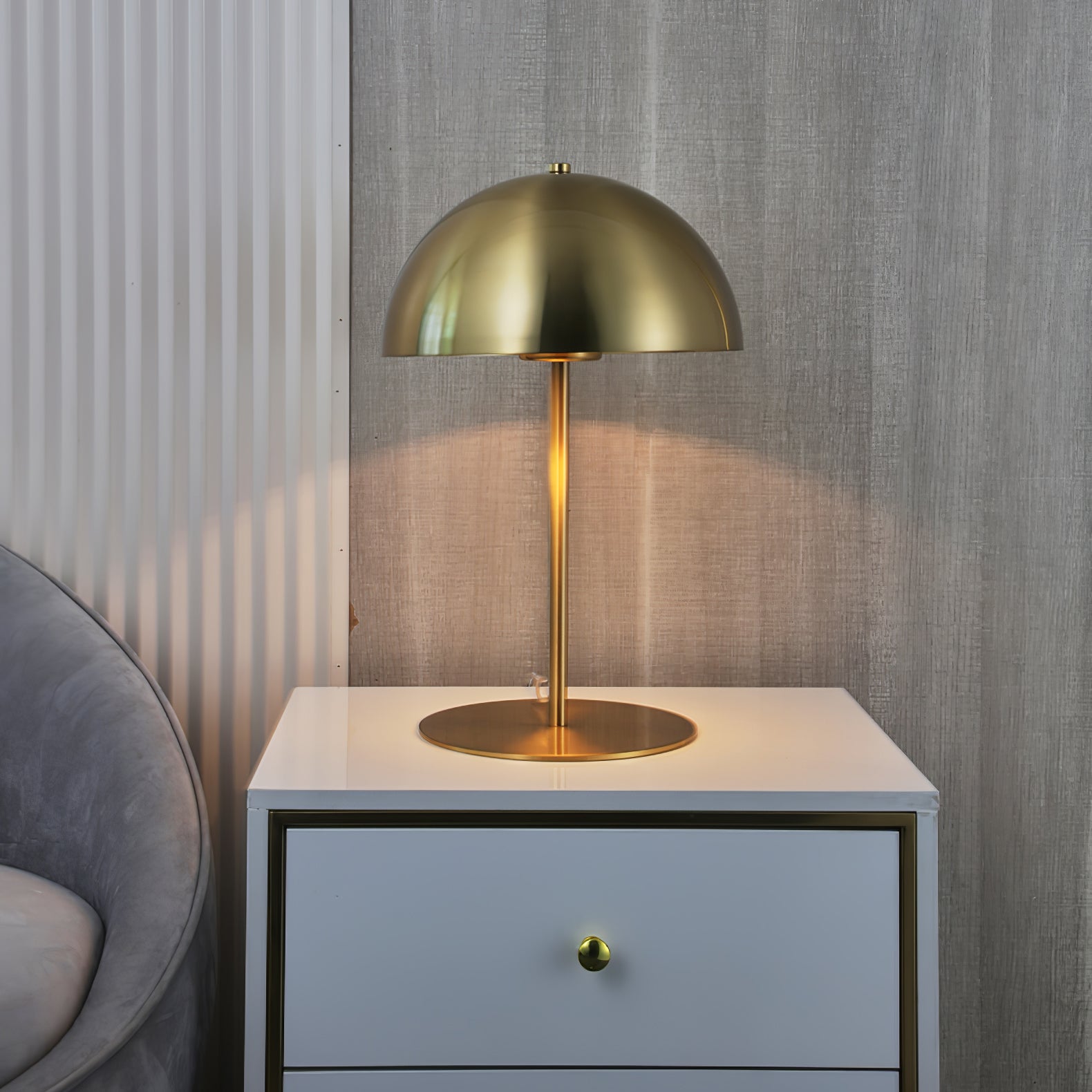 Modern Dome Metal Table Lamp Contemporary Mushroom Style Nightstand Light for Bedroom and Office