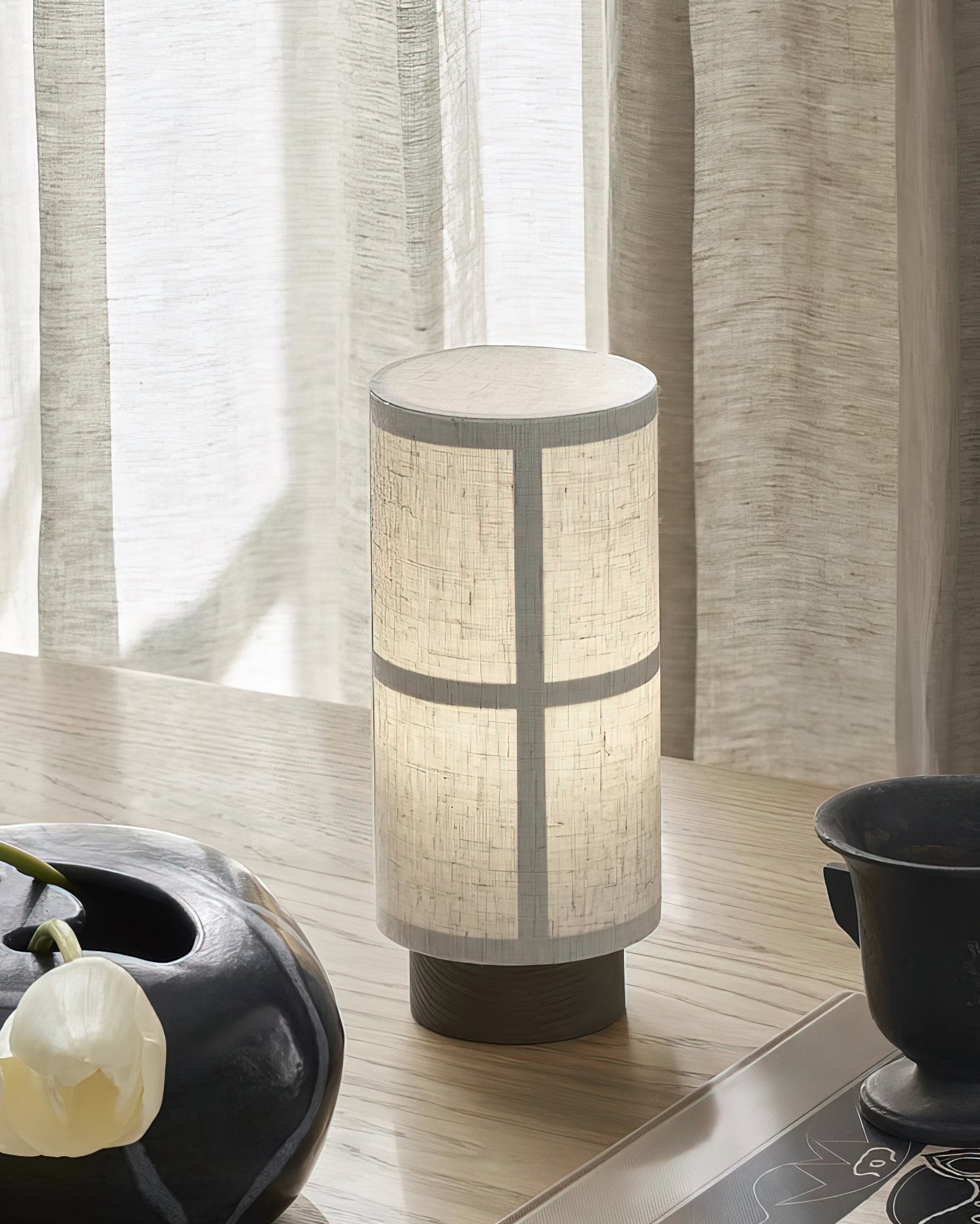 hashira-style-japanese-fabric-lantern-portable-table-lamp-with-wood-base-usb-rechargeable-bedside-light