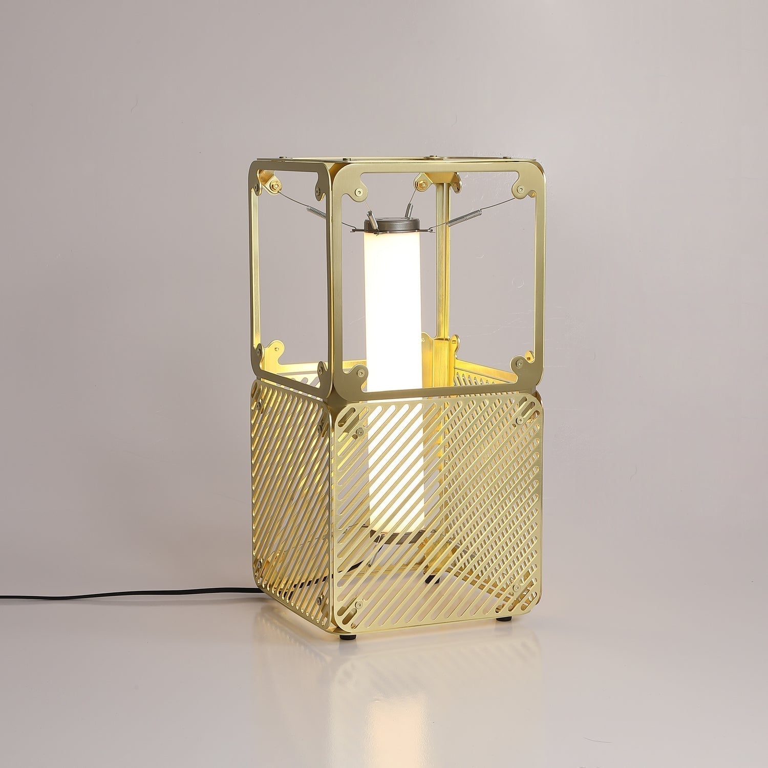 Modern Geometric Modular Cube Table Lamp with Adjustable LED Engine