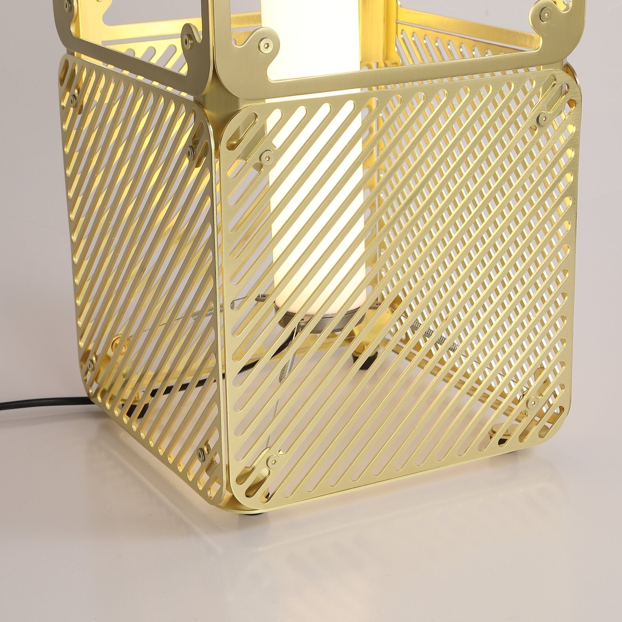 Modern Geometric Modular Cube Table Lamp with Adjustable LED Engine