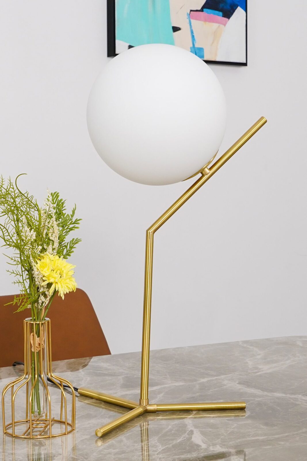 modern-opalescent-blown-glass-globe-table-lamp-with-flexible-steel-base-and-gold-finish