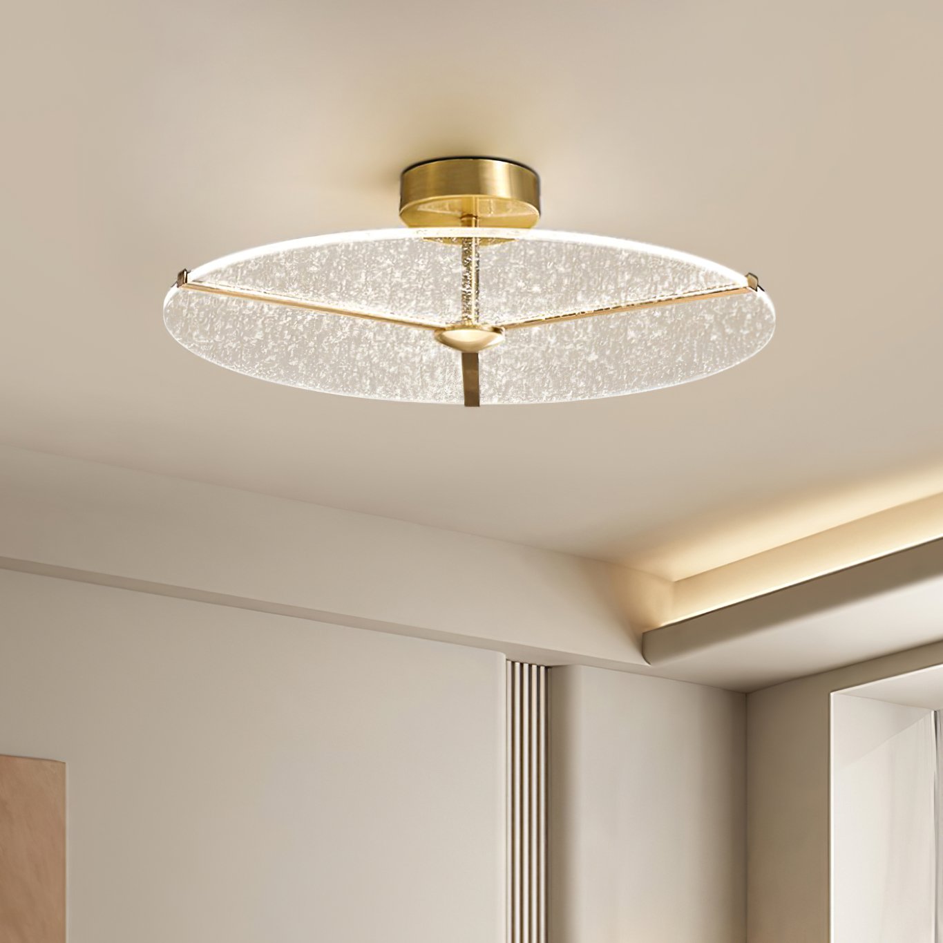 modern-ice-pattern-brass-and-acrylic-flush-mount-led-ceiling-light-for-luxury-interiors