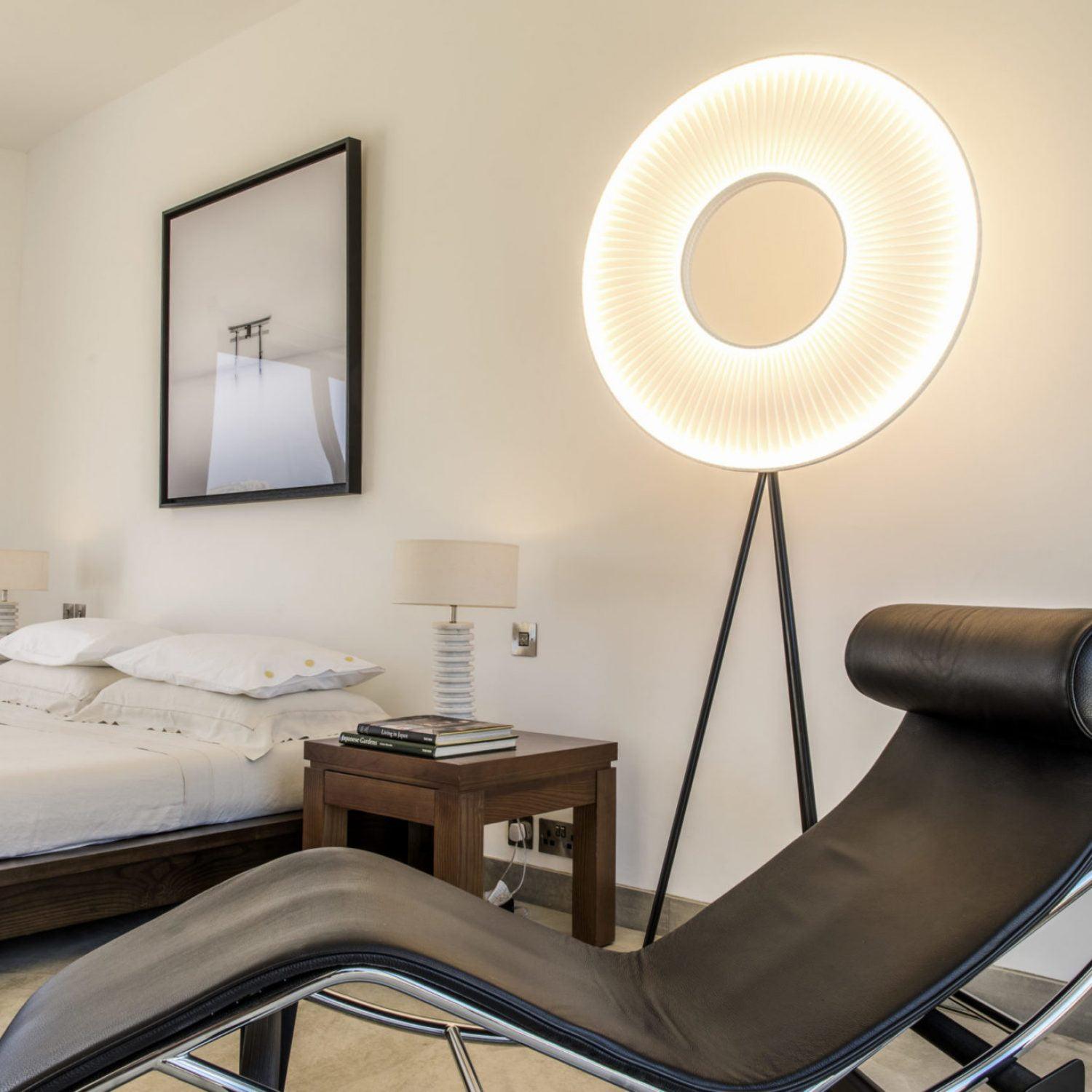Modern Iris LED Floor Lamp with White Fabric Shade and Adjustable Color Temperatures