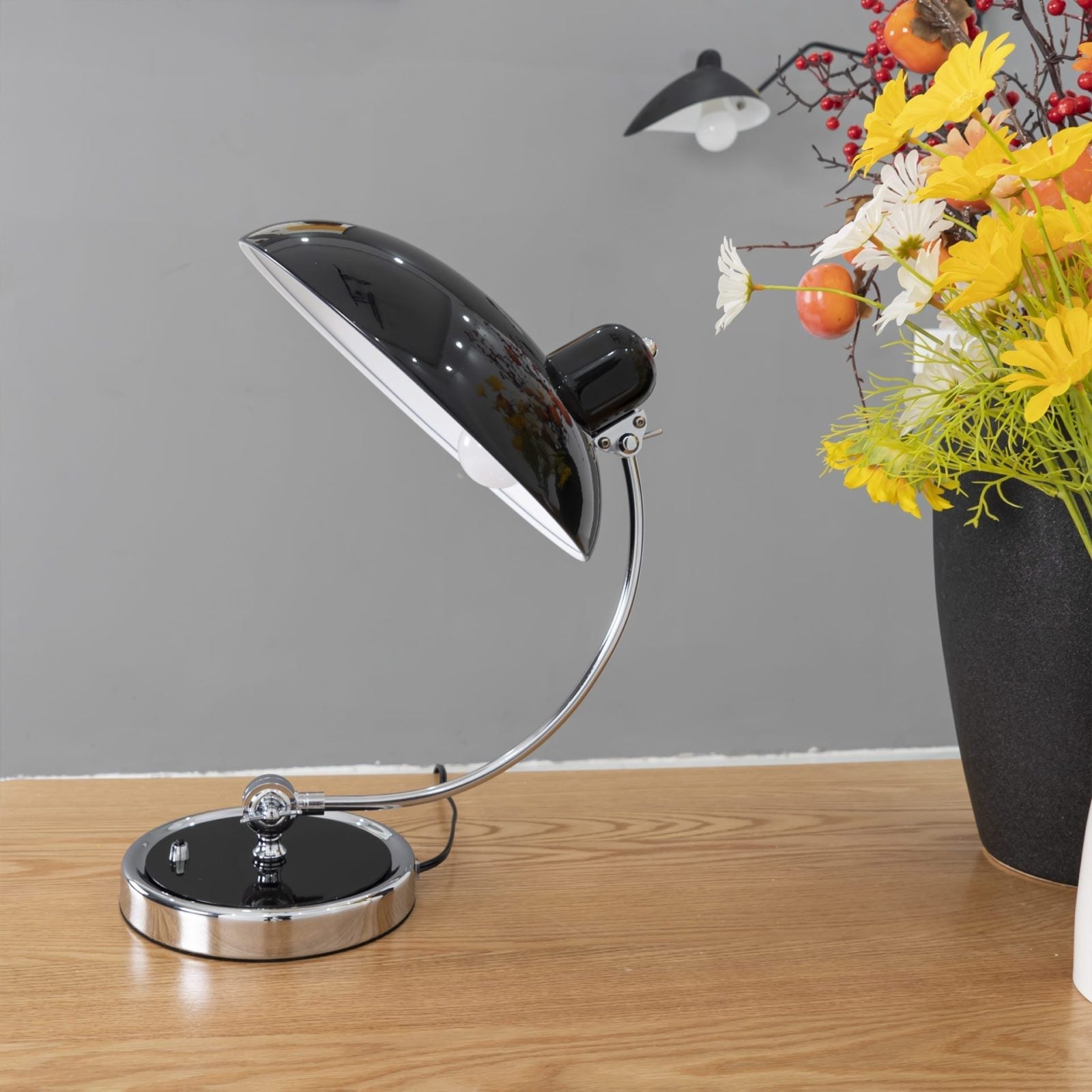 modern-bauhaus-style-metal-table-lamp-elegant-geometric-desk-light-for-office