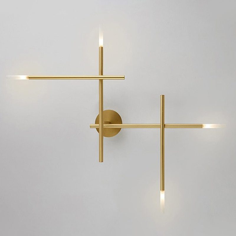 kitami-modern-metal-and-satinated-glass-wall-sconce-for-elegant-home-lighting