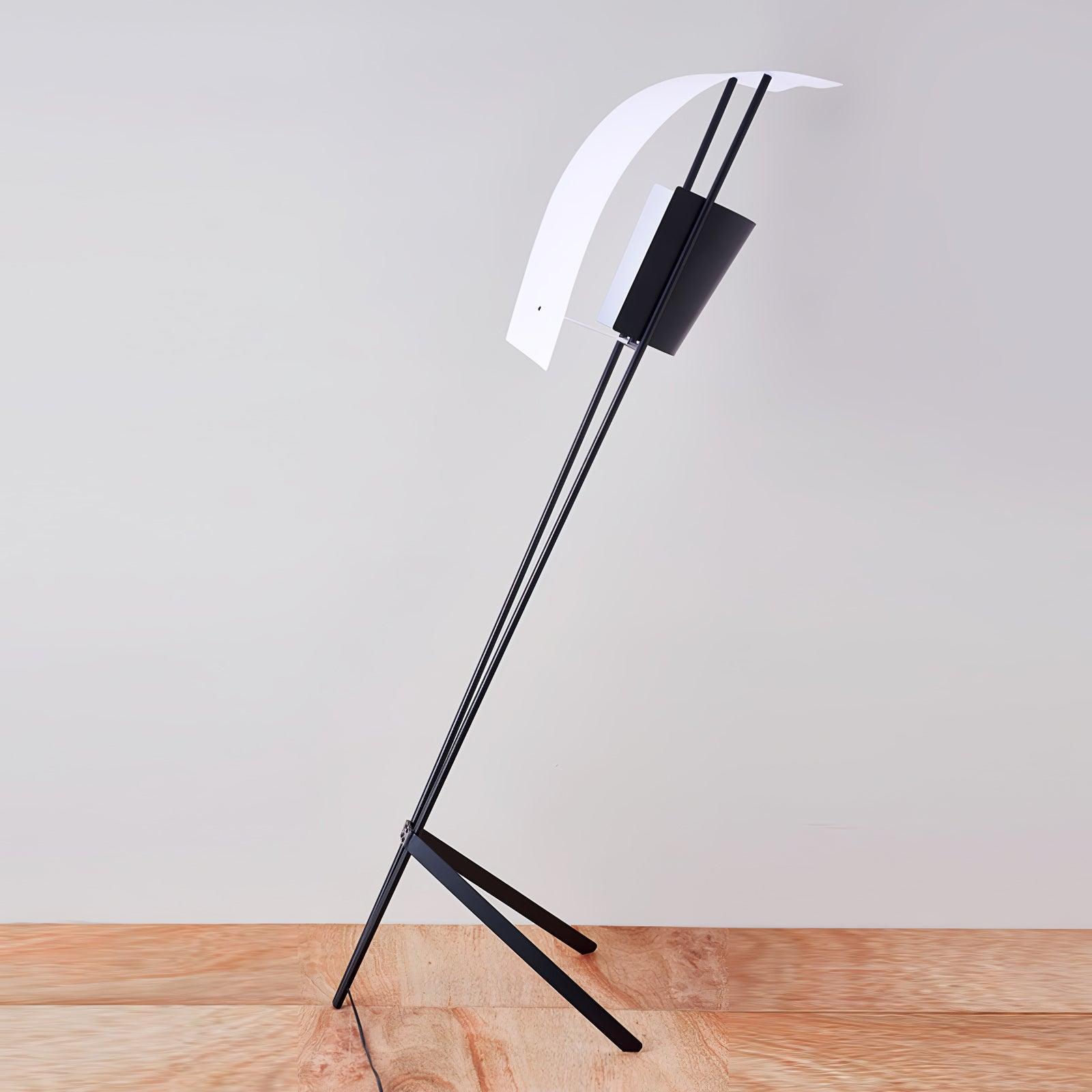 Modern Kite LED Floor Lamp Sculptural Reading Light for Living Room and Bedroom