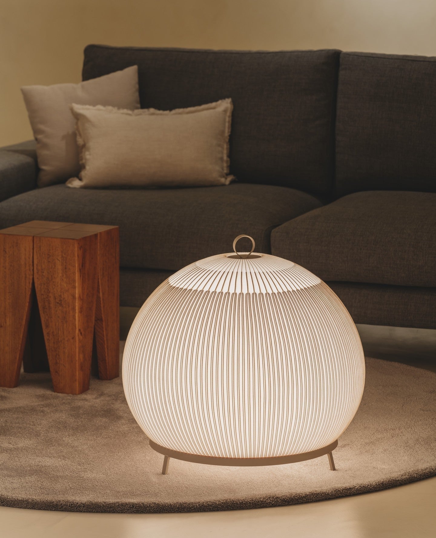 Modern Lantern Knit LED Table Lamp with Fabric Shade and Stepless Dimming
