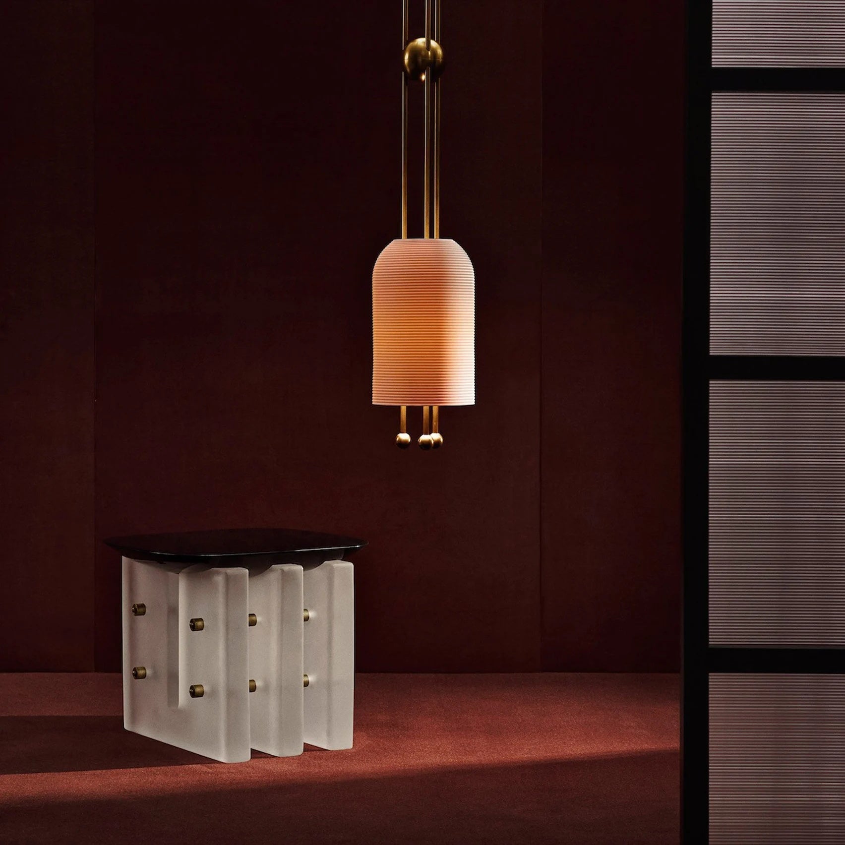 modern-ribbed-glass-lantern-pendant-lamp-for-dining-room-and-kitchen-island