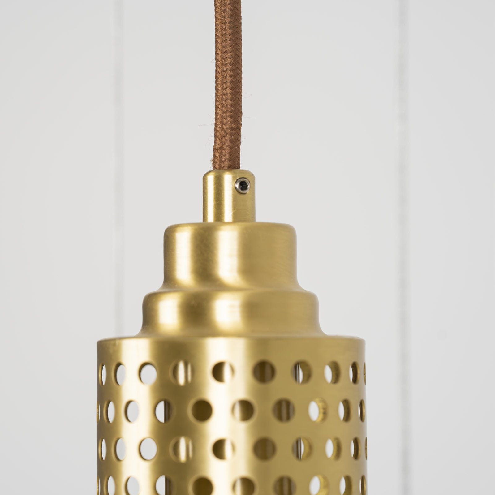 modern-glass-crystal-pendant-light-gold-chandelier-with-cylindrical-reflector-and-spherical-element-design