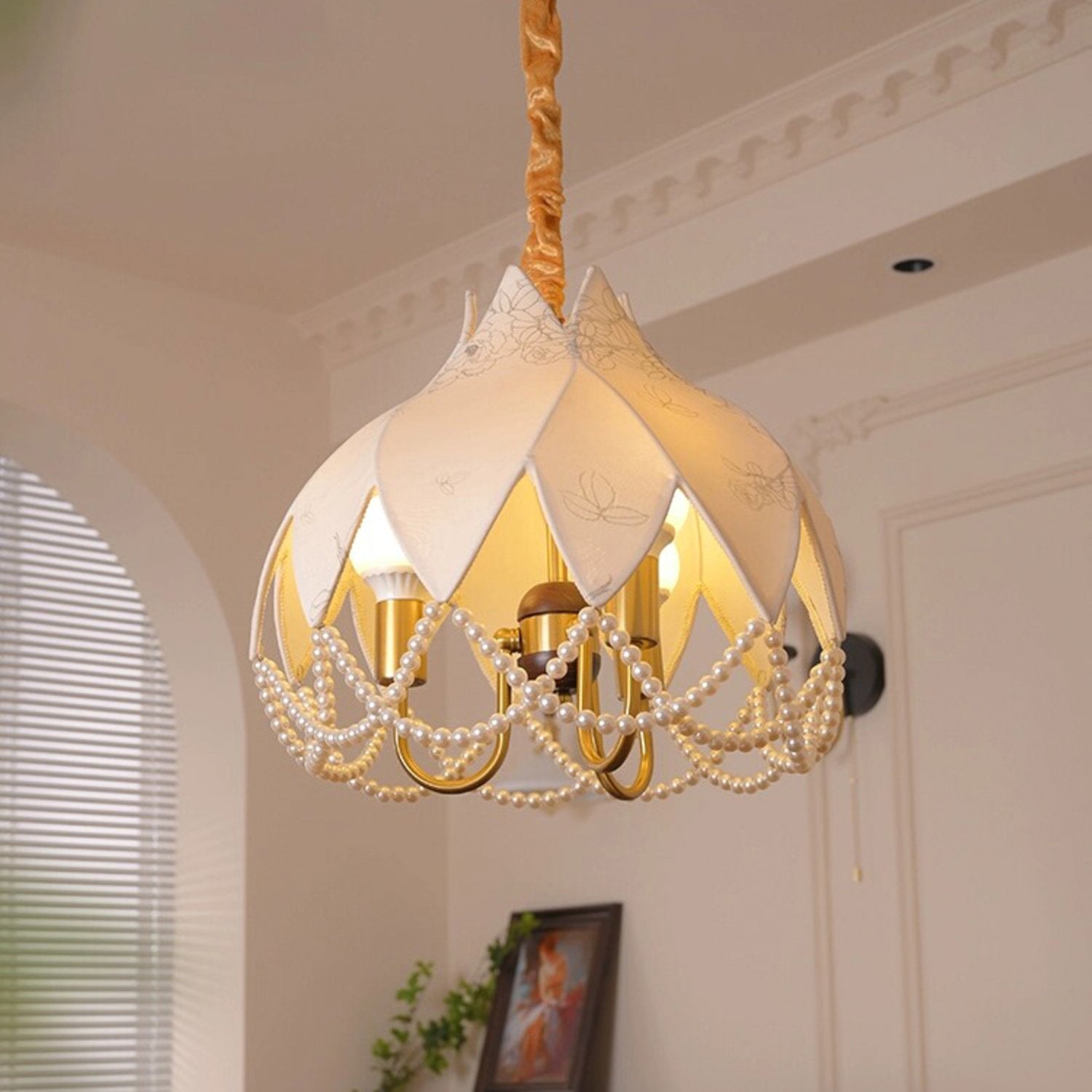 french-vintage-lily-pearl-fabric-pendant-lamp-with-elegant-wood-and-pearl-details