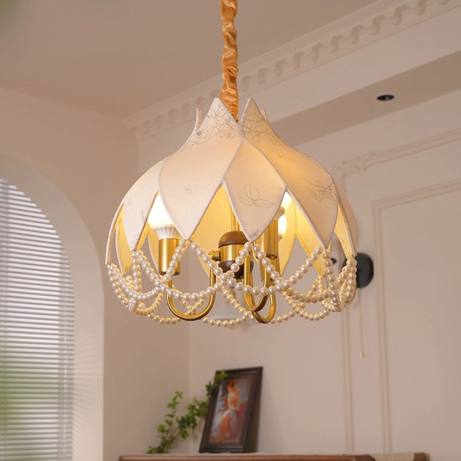 french-vintage-lily-pearl-fabric-pendant-lamp-with-elegant-wood-and-pearl-details