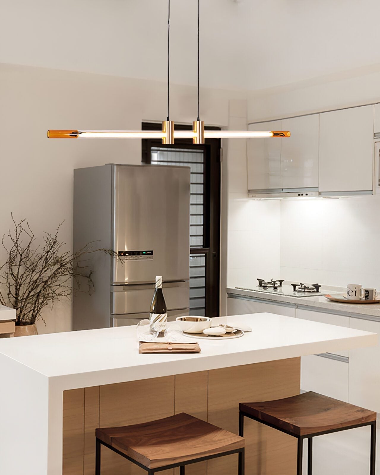 contemporary-ribbed-glass-tube-linear-led-chandelier-pendant-for-modern-dining-areas