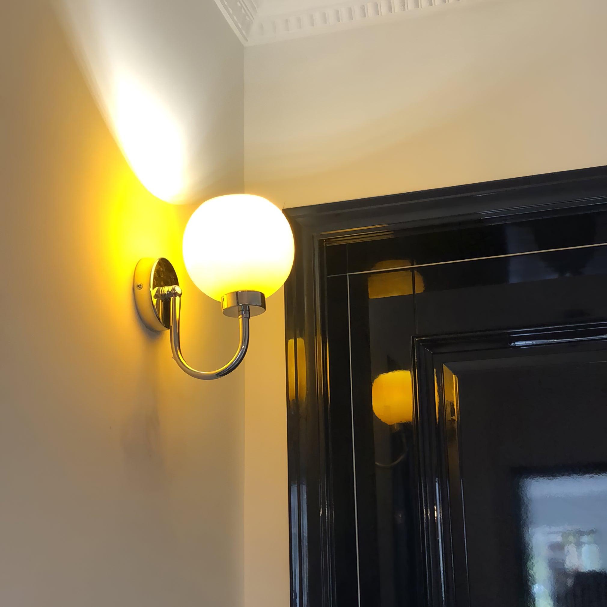 modern-horizontal-sputnik-style-wall-lamp-with-glass-shade-and-silver-finish-for-home-decor