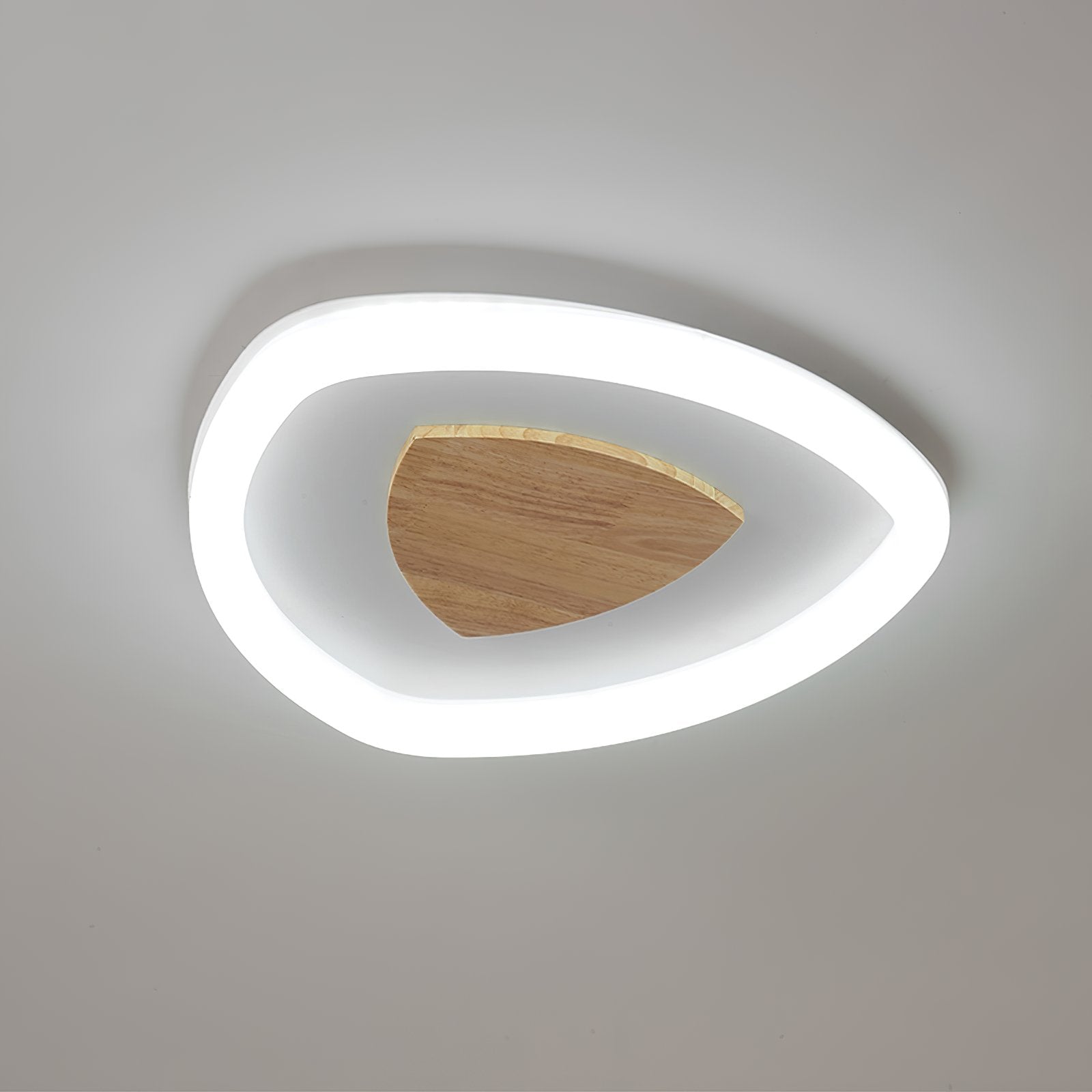 modern-triangle-wood-led-ceiling-light-geometric-flush-mount-fixture