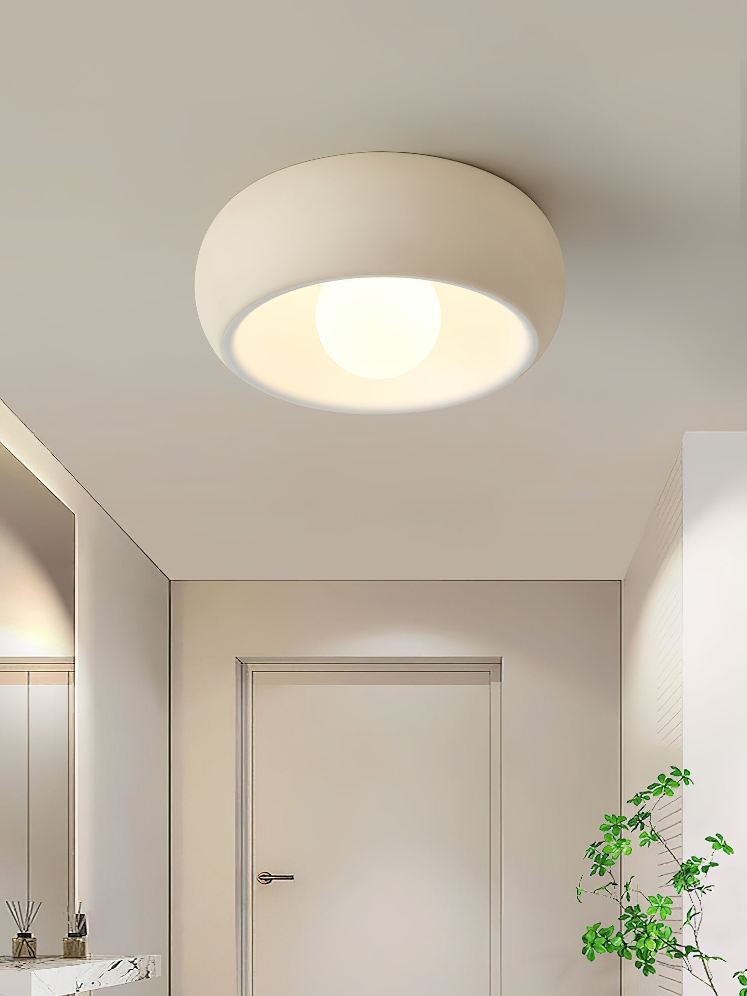 Modern Round Glass Flush Mount Ceiling Light Minimalist Louis Inspired Interior Lighting Fixture