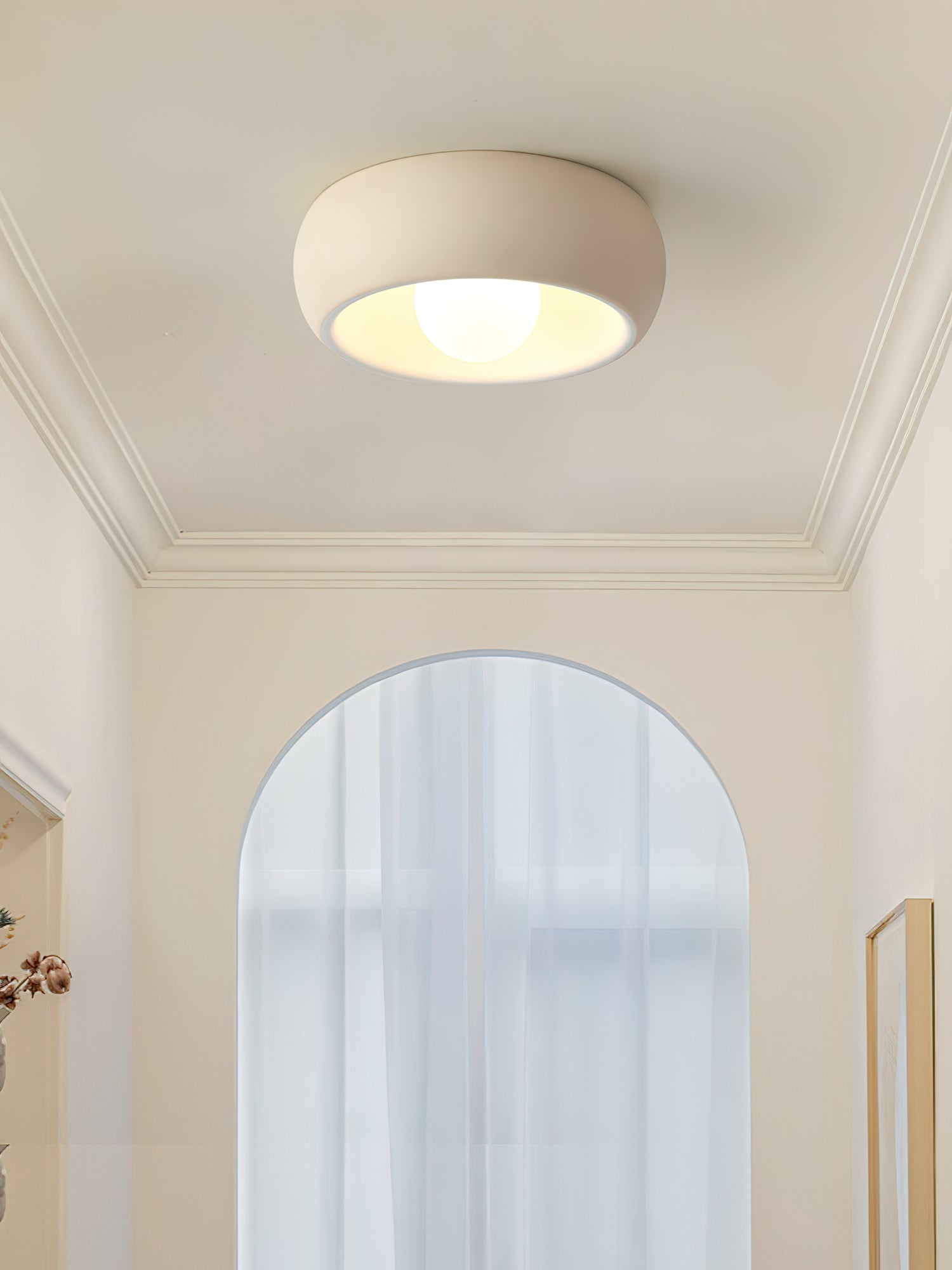 Modern Round Glass Flush Mount Ceiling Light Minimalist Louis Inspired Interior Lighting Fixture