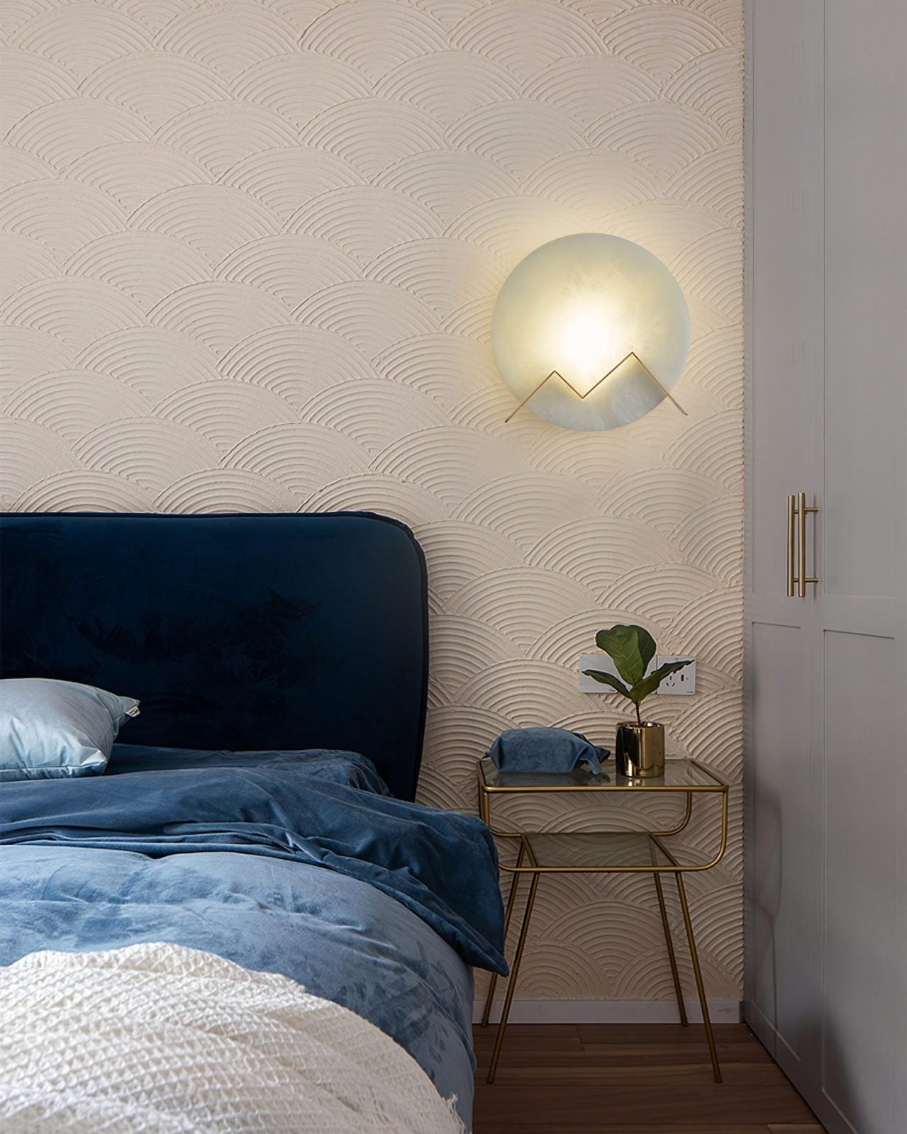 alabaster-stone-round-wall-sconce-integrated-led-light-with-natural-brass-finish-for-hallway