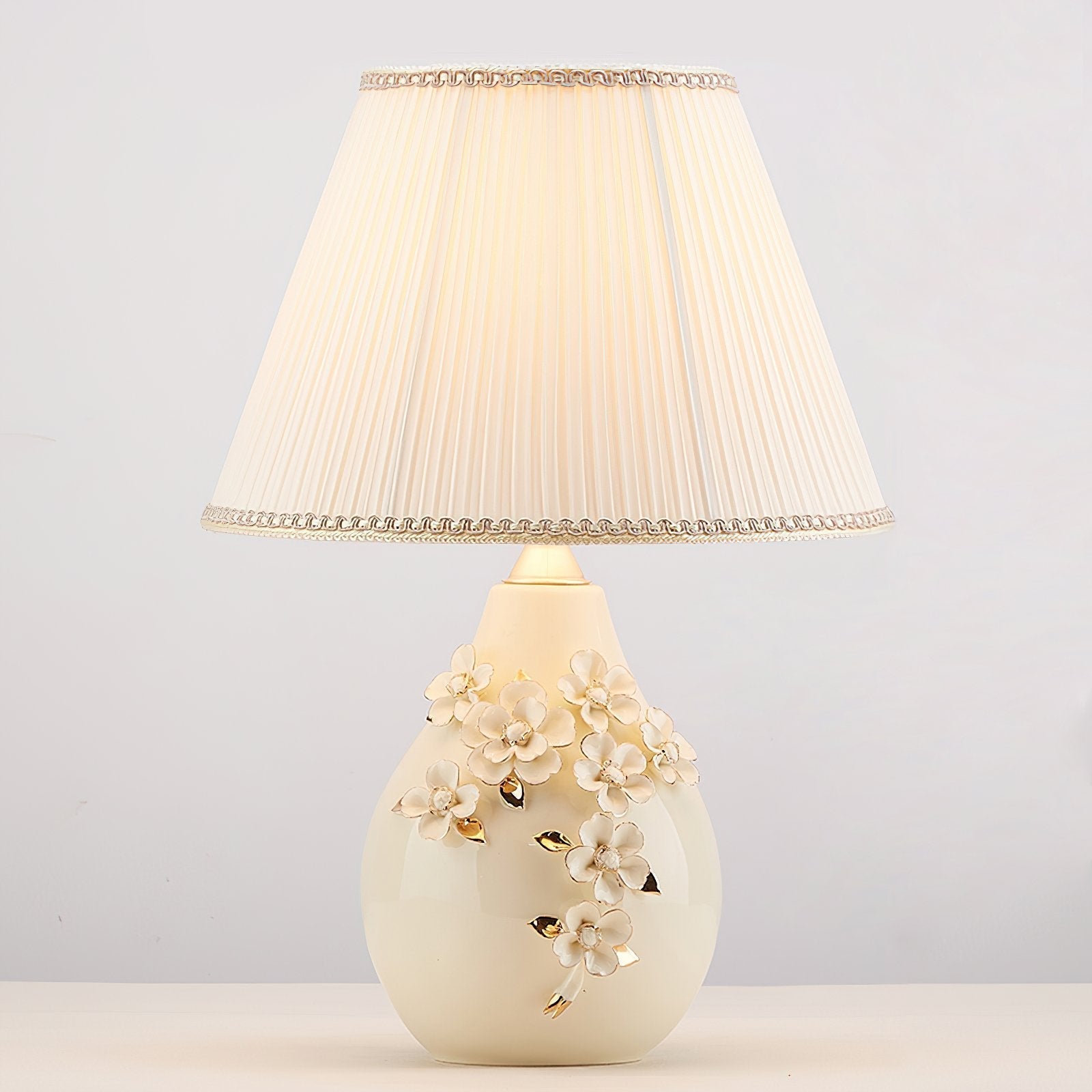 hand-carved-magnolia-ceramic-table-lamp-modern-floral-bedside-light-for-living-room-and-bedroom