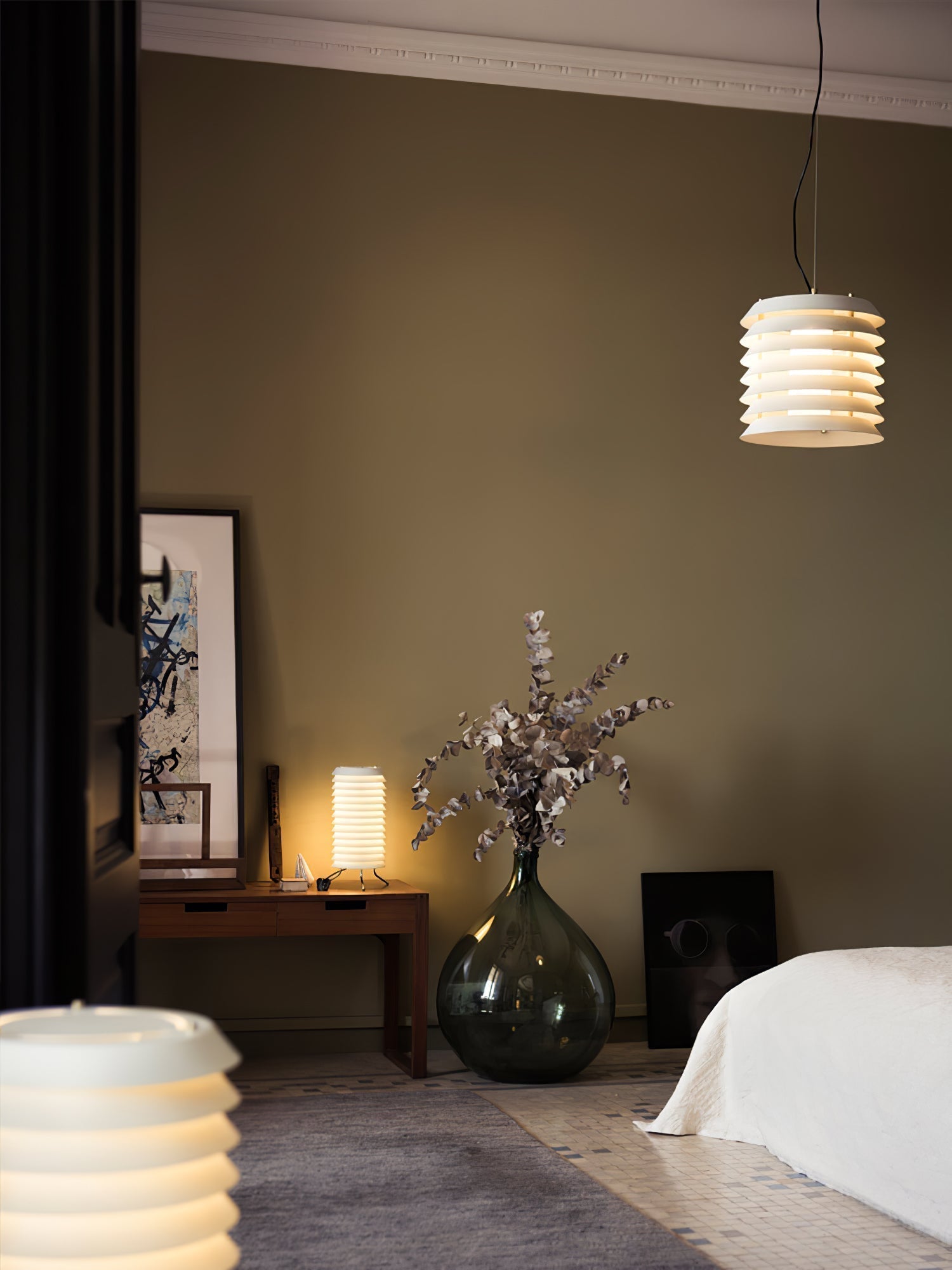 Architectural Baltic Tower Metal Desk Lamp Stacked Disk Design for Modern Bedroom