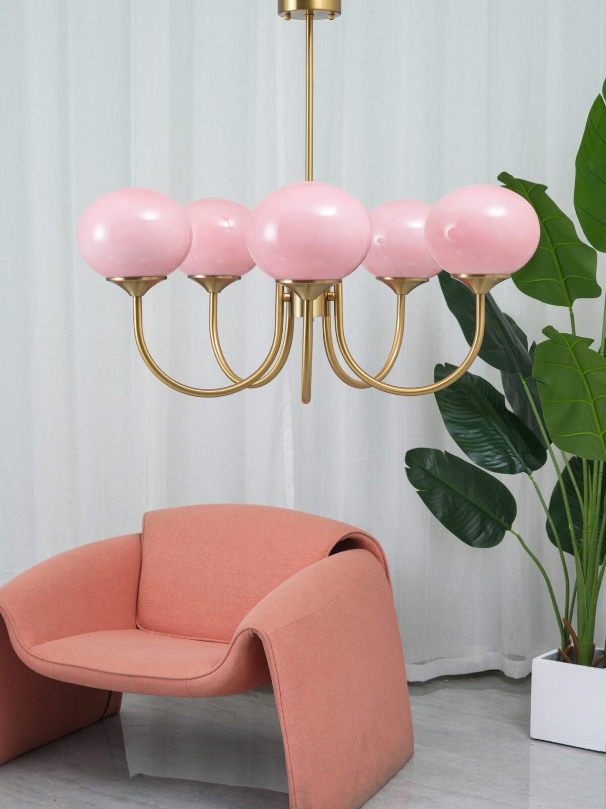 modern-marshmallow-pink-glass-pendant-light-gold-finish-ceiling-chandelier-lighting