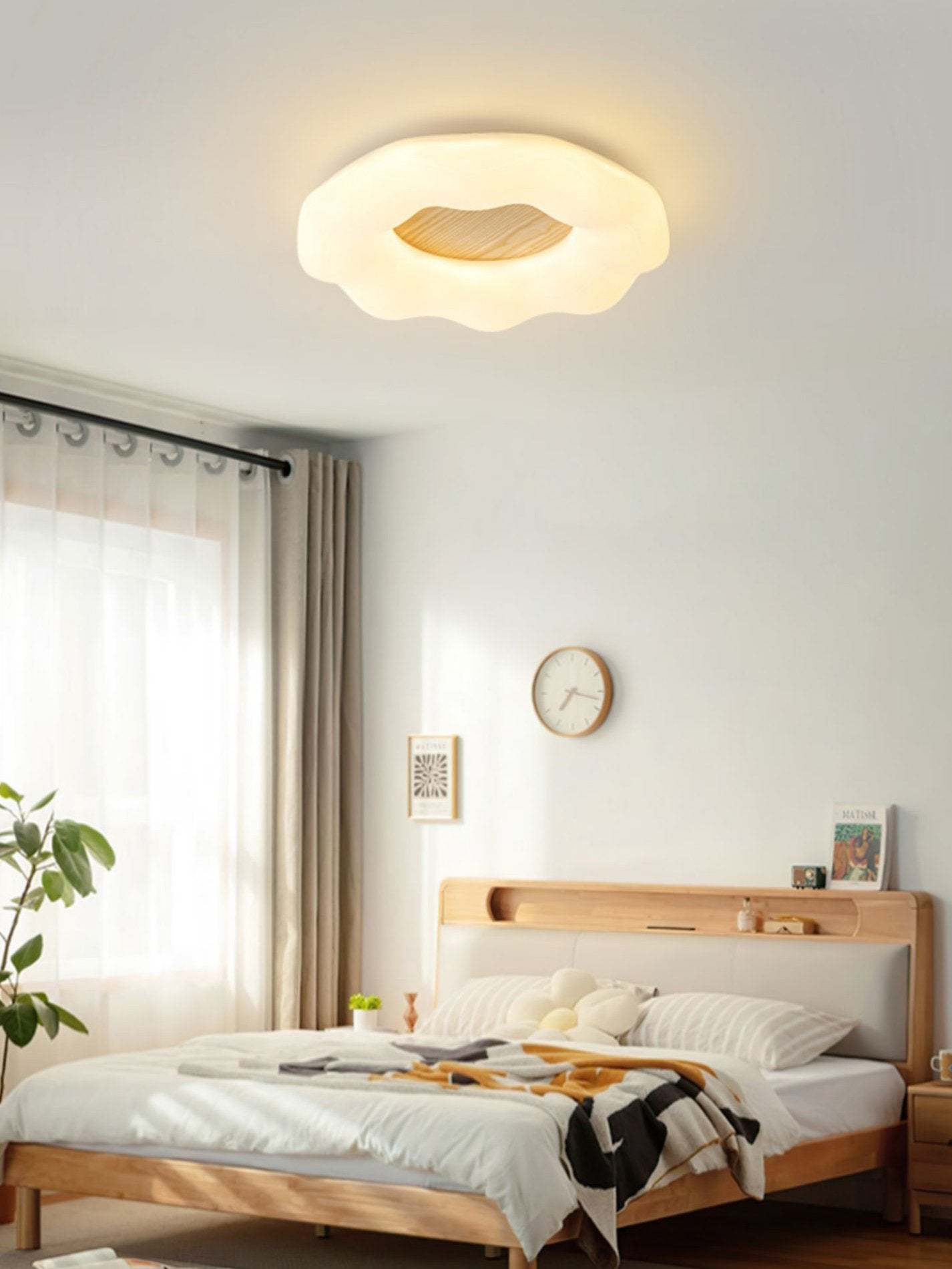 contemporary-marshmallow-style-wooden-led-ceiling-light-fixture-for-modern-living-rooms