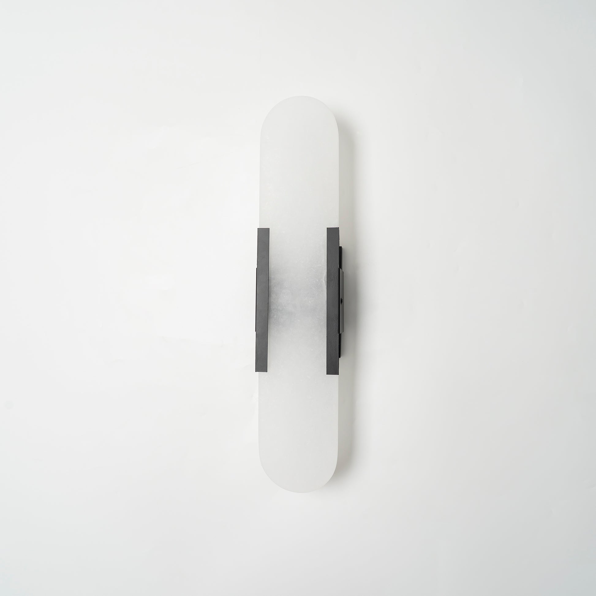 modern-elongated-alabaster-wall-sconce-with-handcrafted-stone-and-brass-finish